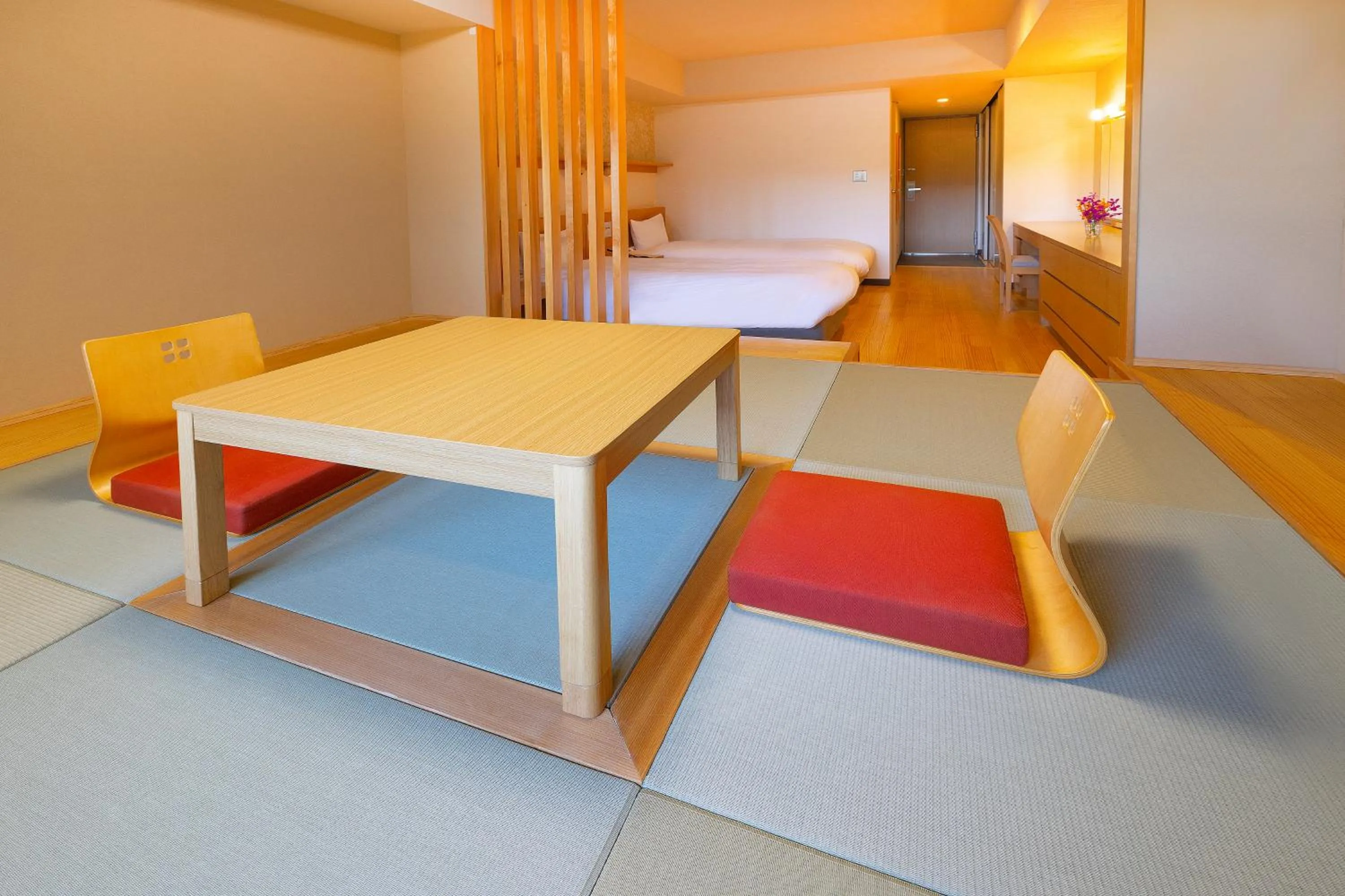 Photo of the whole room, Bed in ANA Crowne Plaza Resort Appi Kogen by IHG