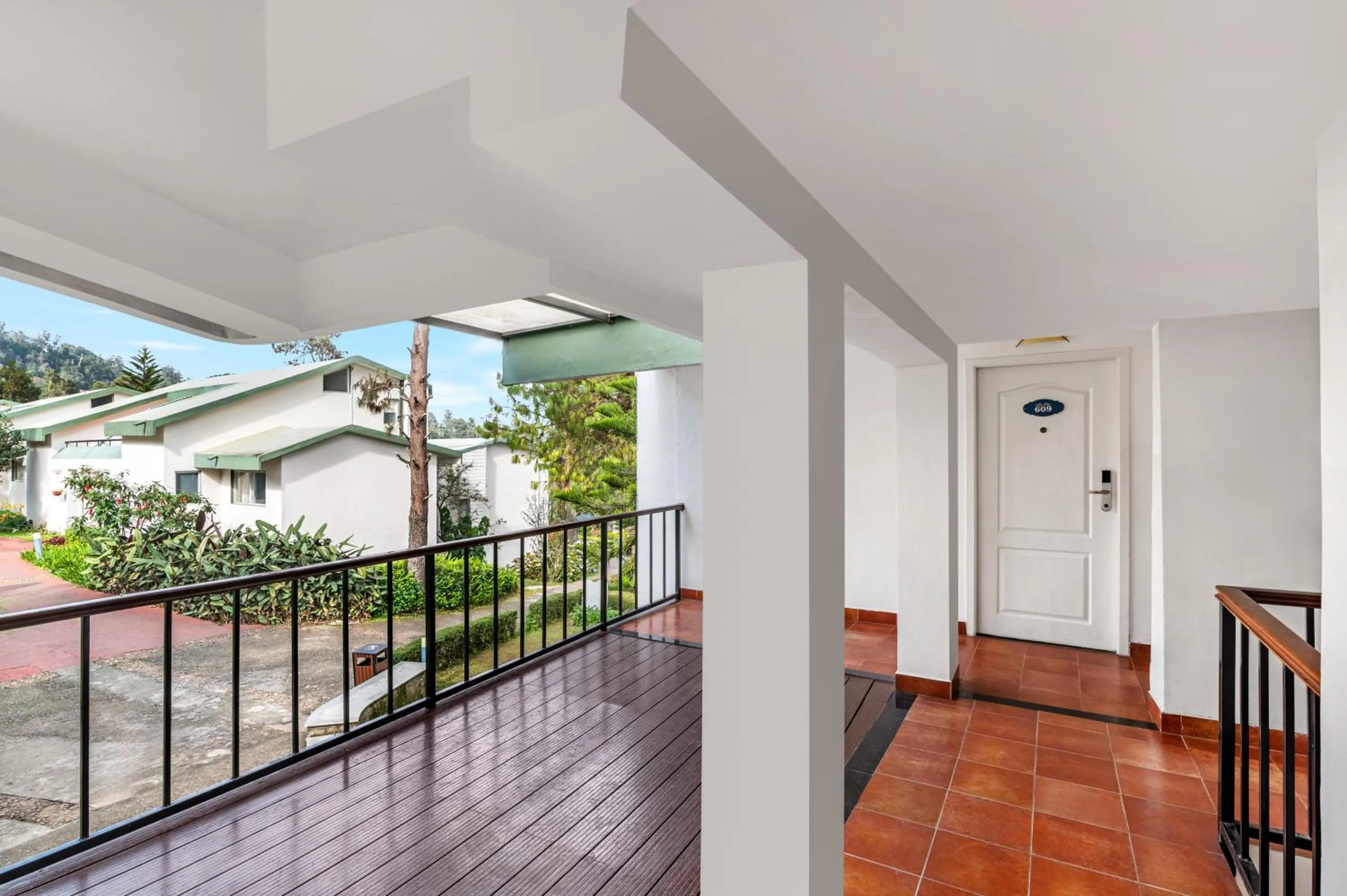 Property building in Sterling Kodai Lake