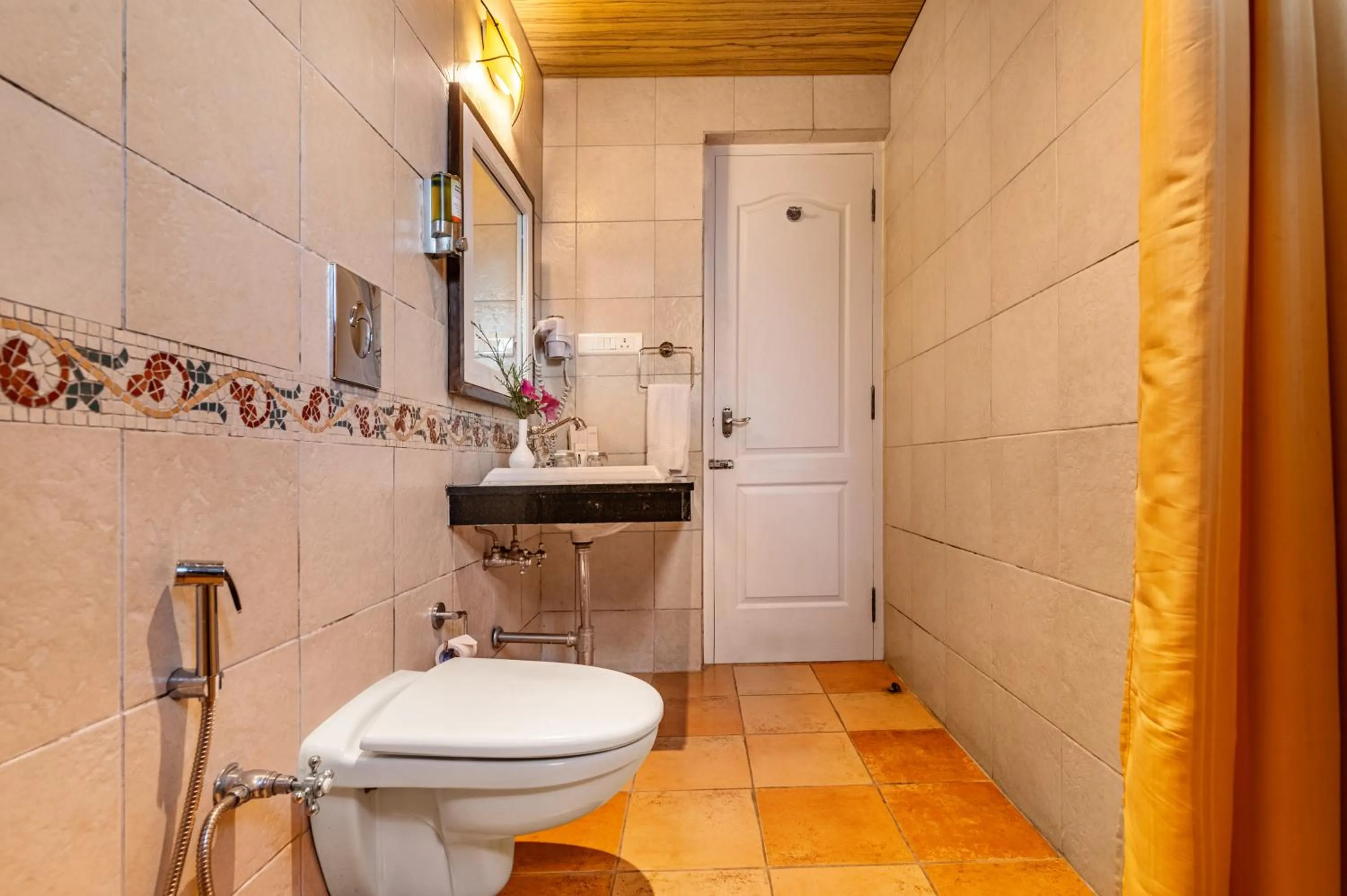 Bathroom in Sterling Kodai Lake