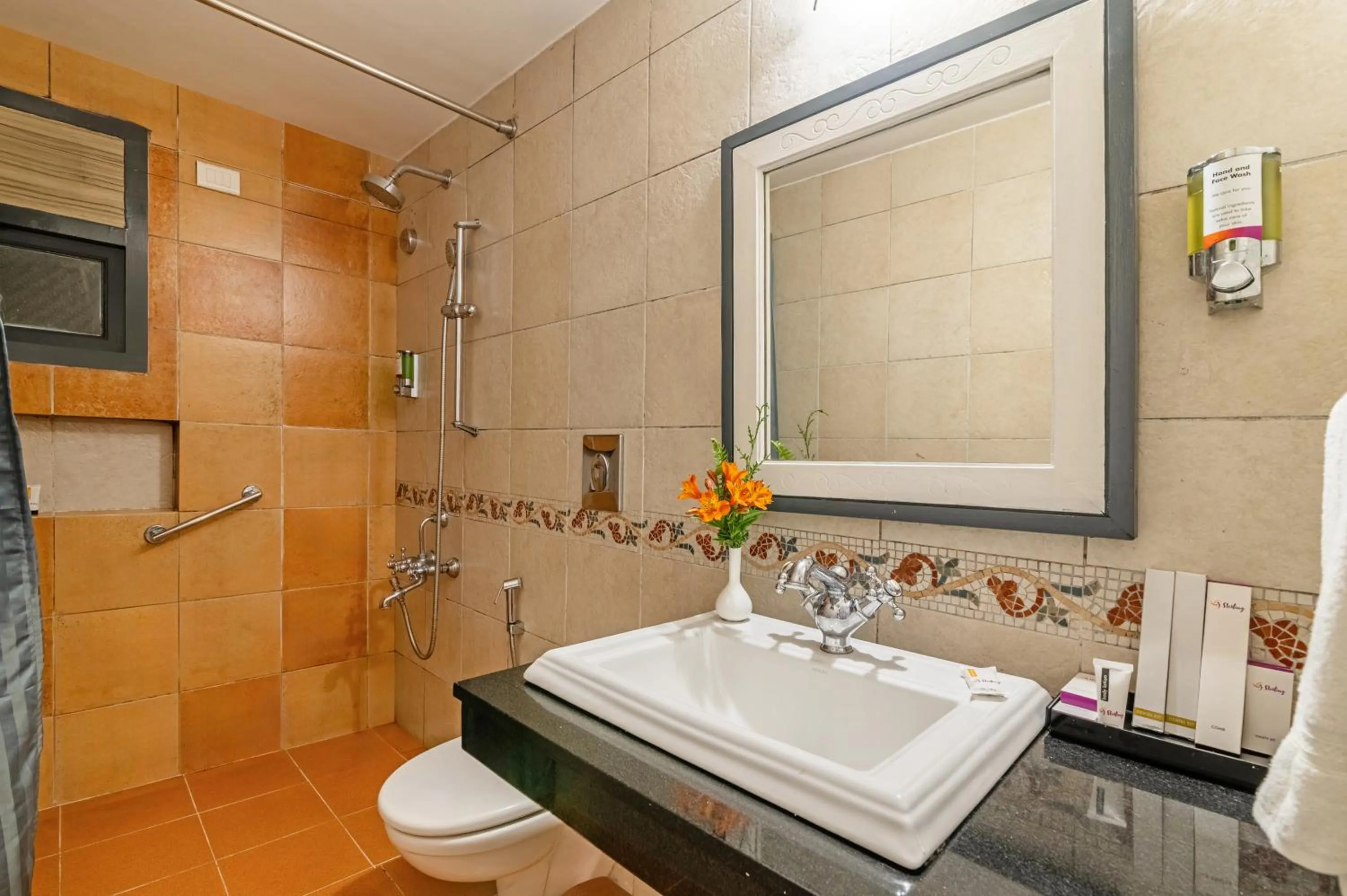 Bathroom in Sterling Kodai Lake