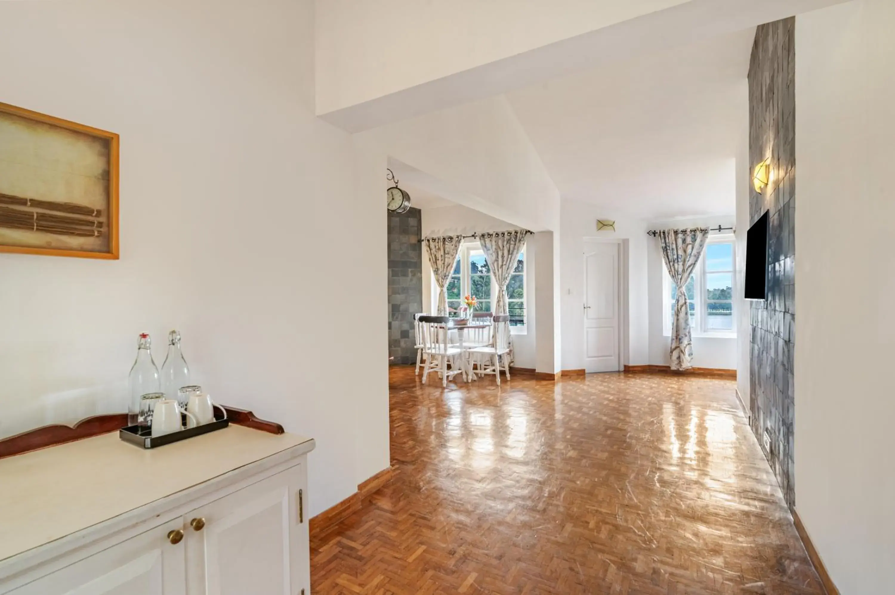 Lake View Privilege Suite with Balcony in Sterling Kodai Lake Lake View Privilege Suite with Balcony in Sterling Kodai Lake