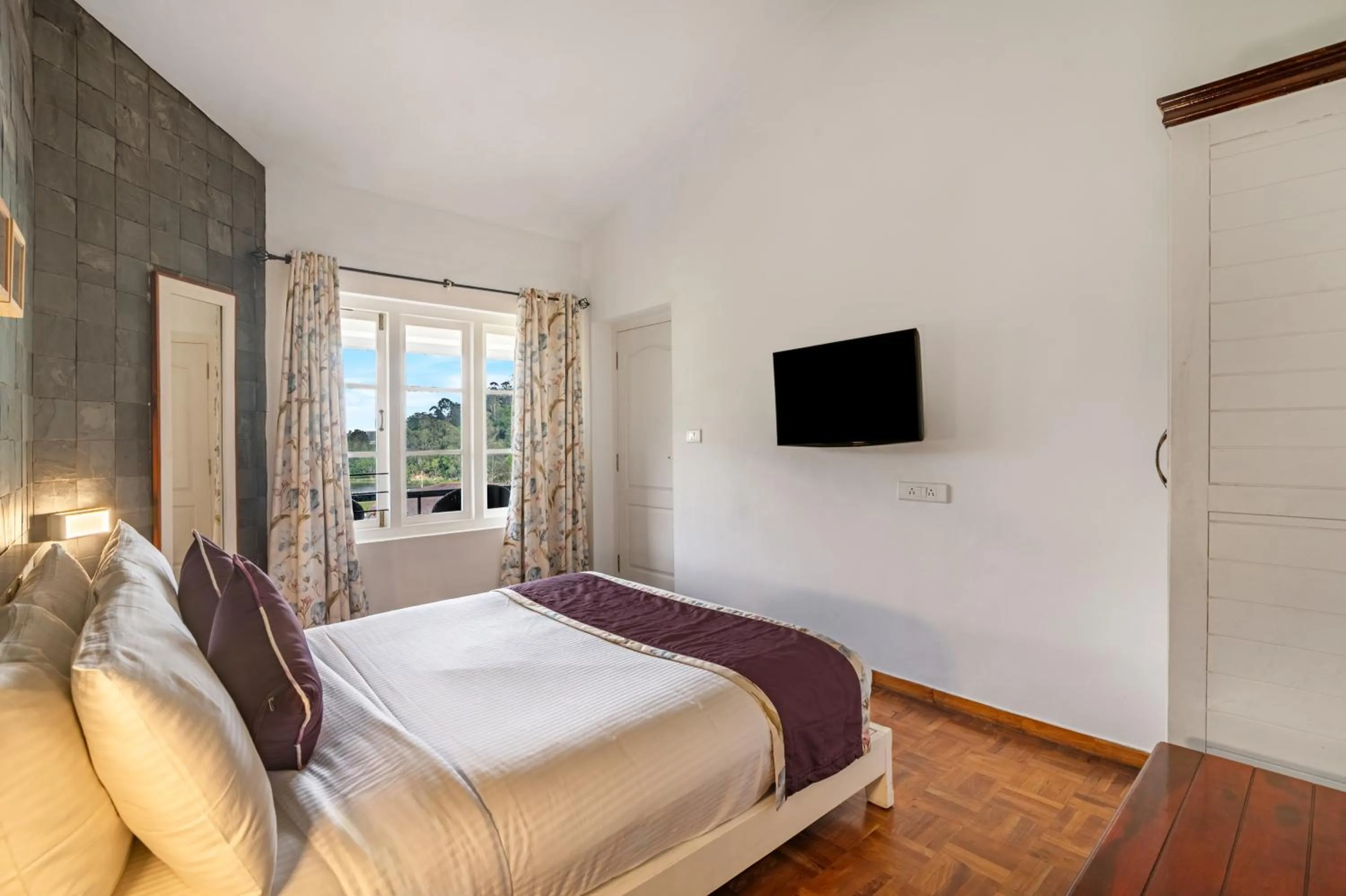 Bedroom, Bed in Sterling Kodai Lake