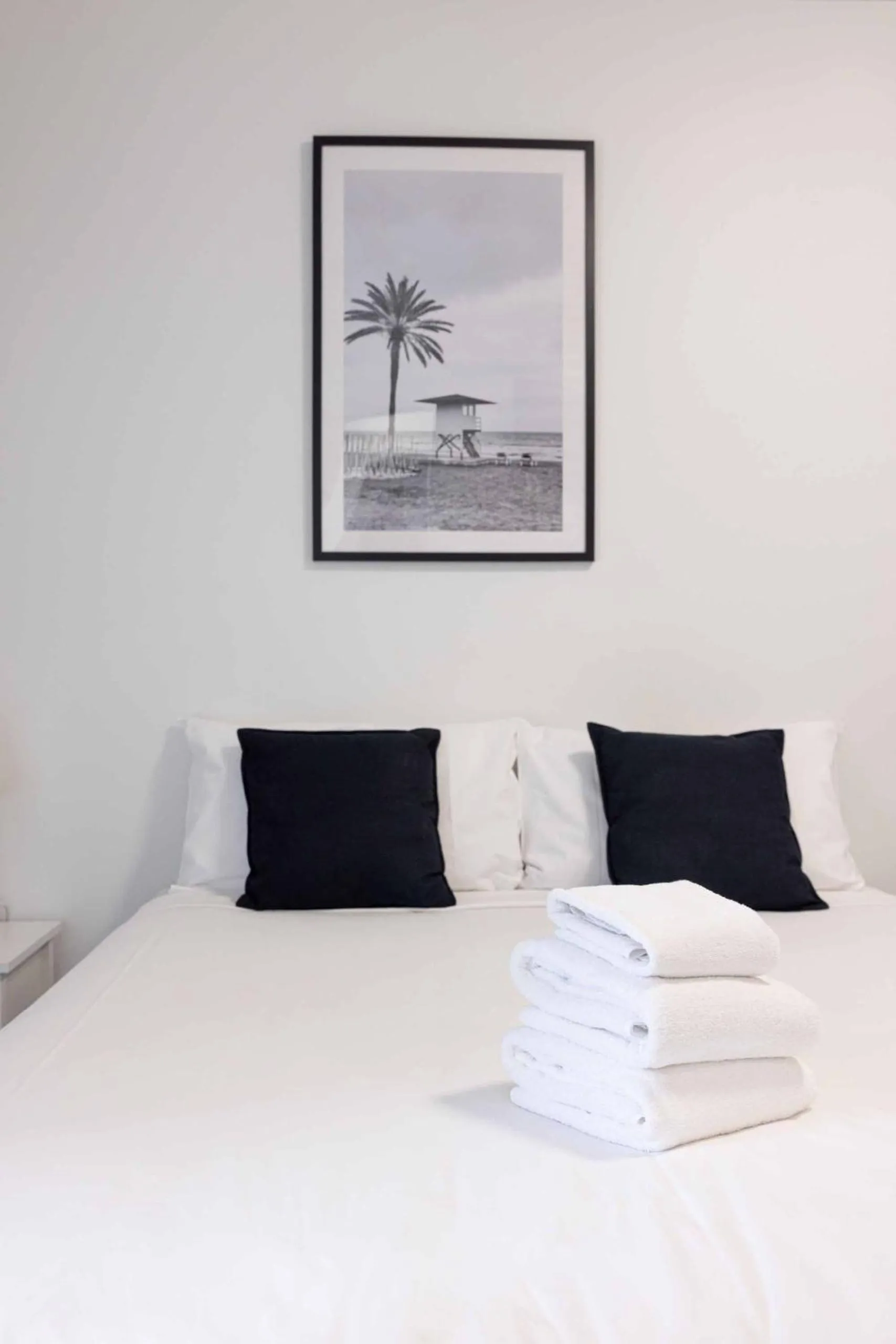 Bed in Herston Place Motel