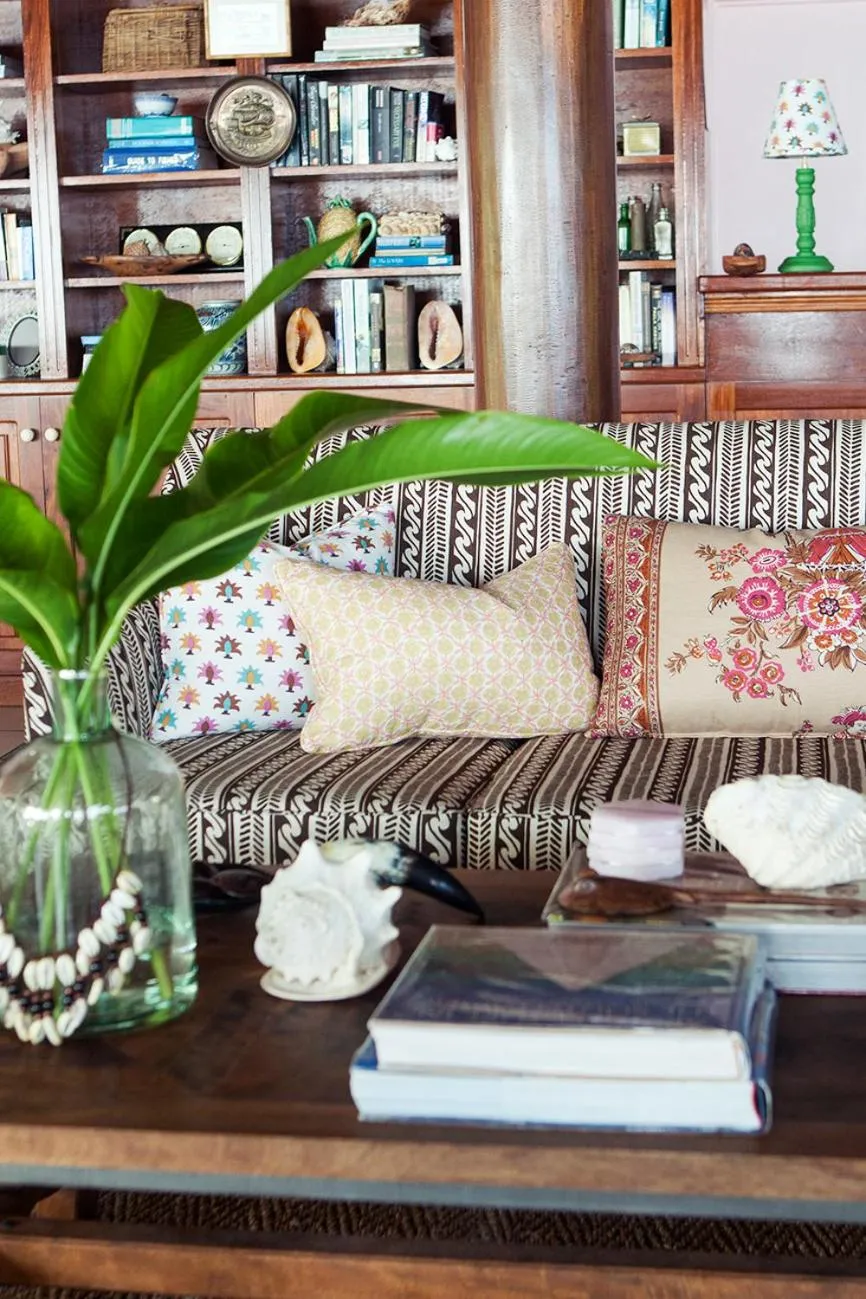 Communal lounge/ TV room in Aore Island Resort