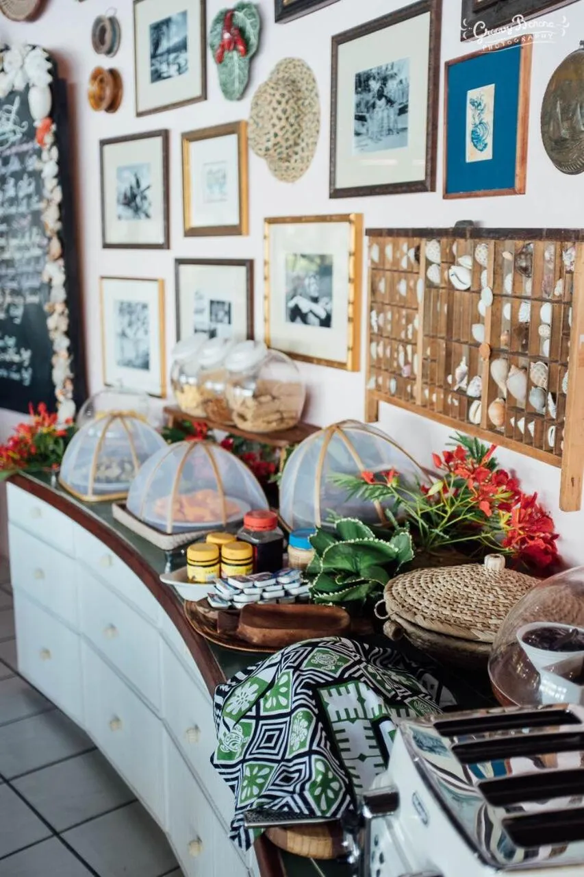 Buffet breakfast in Aore Island Resort