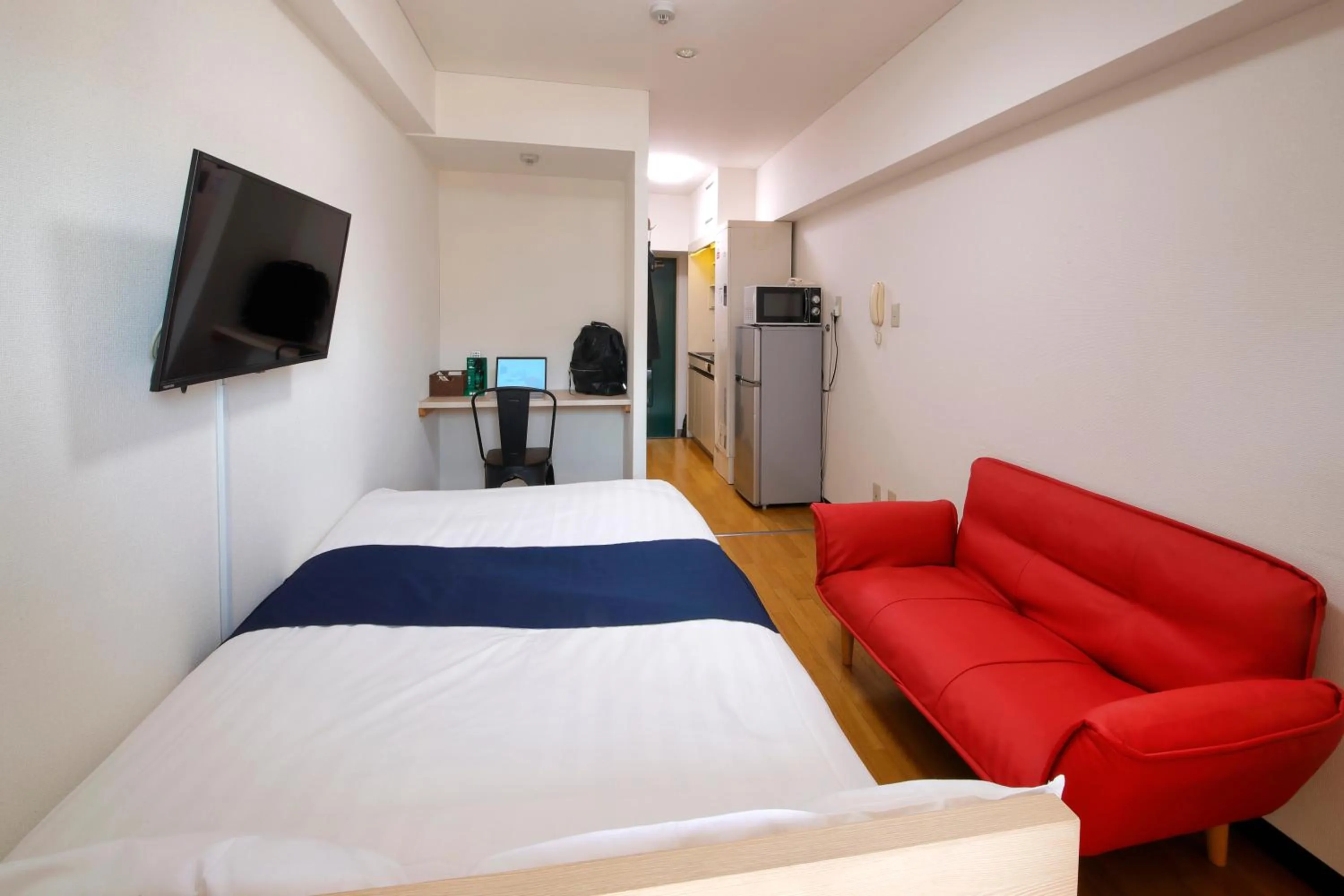 Photo of the whole room, Bed in HOTEL Nishikawaguchi Weekly