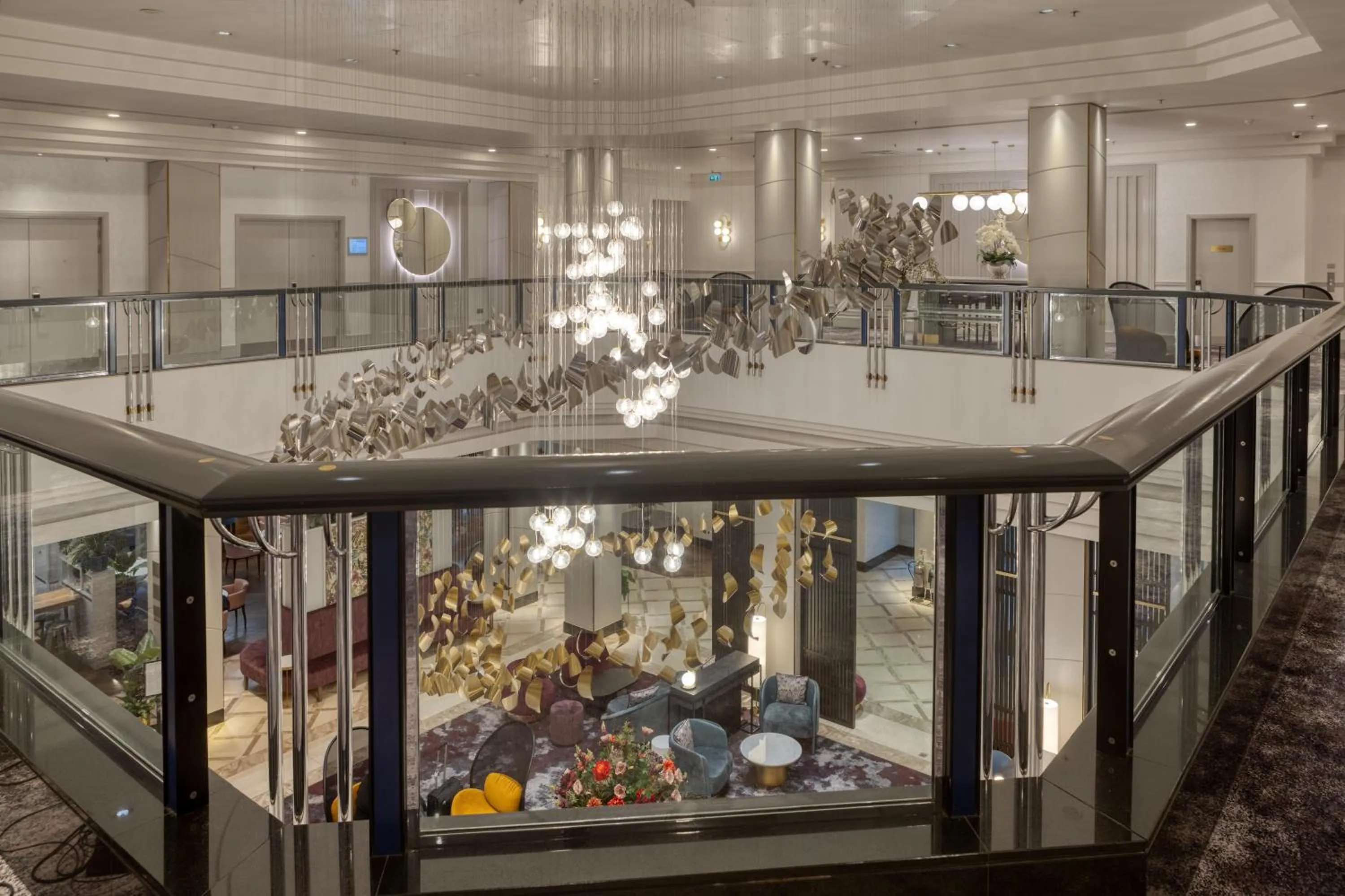 Lobby or reception in Hilton Glasgow