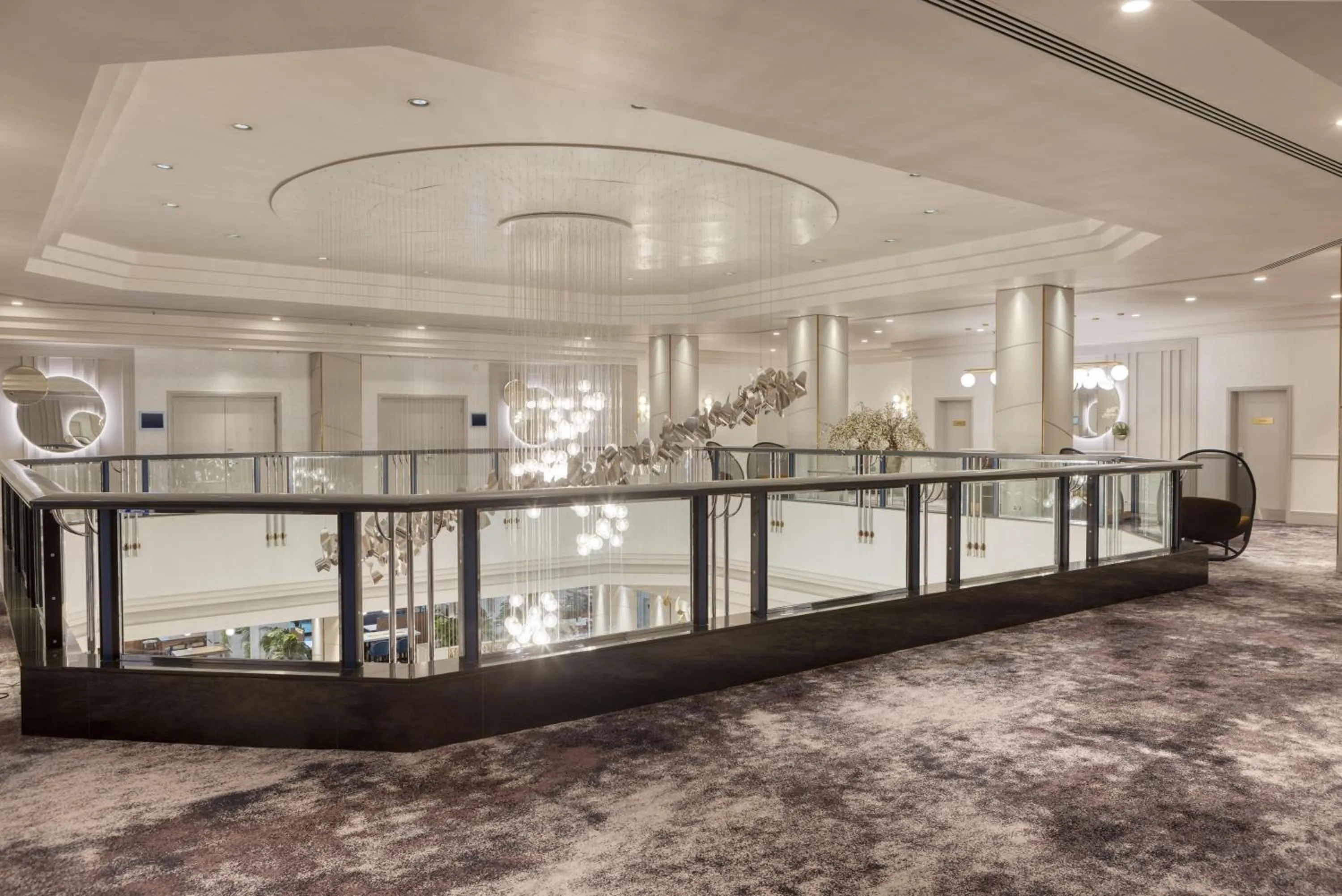 Lobby or reception in Hilton Glasgow