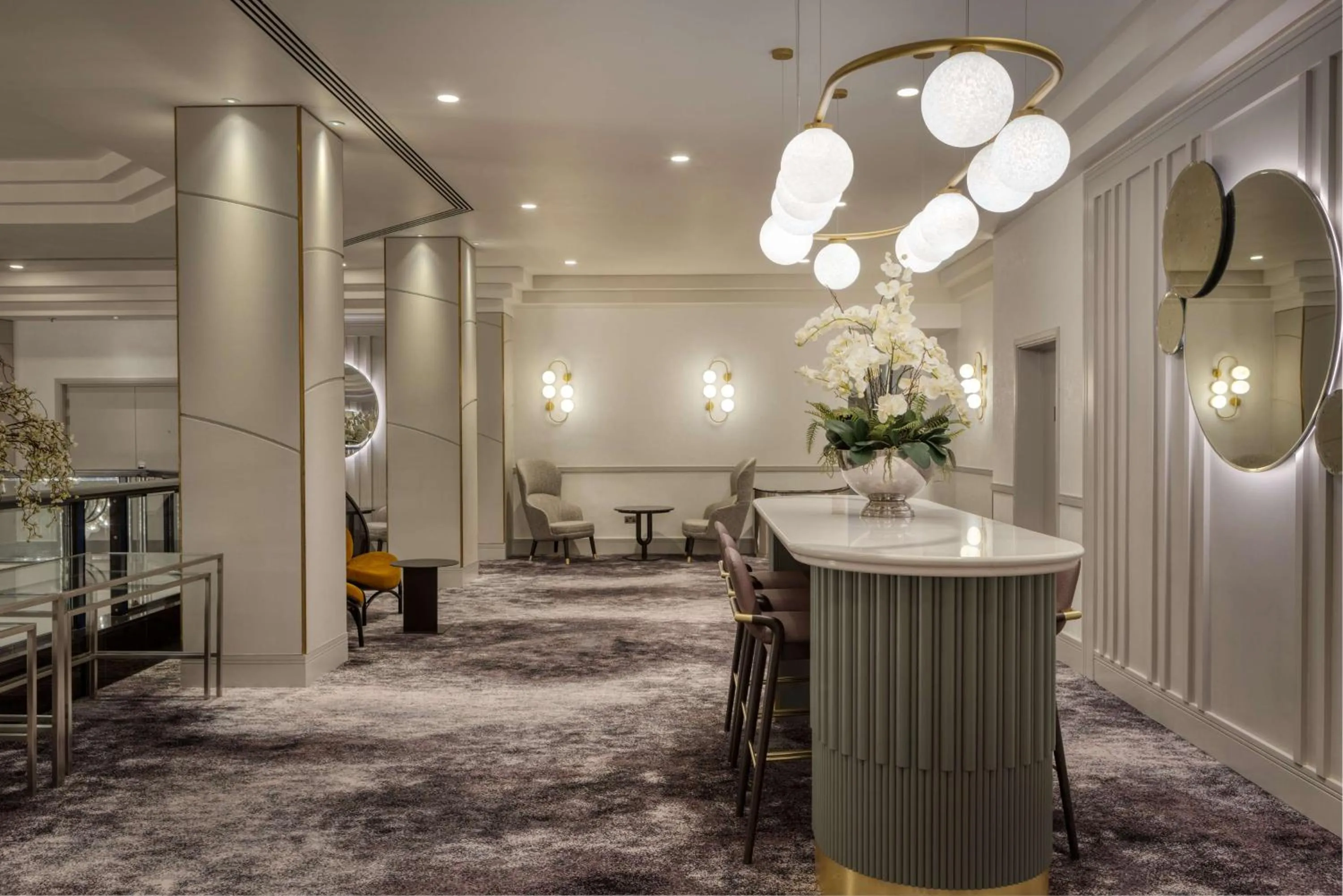 Lobby or reception in Hilton Glasgow