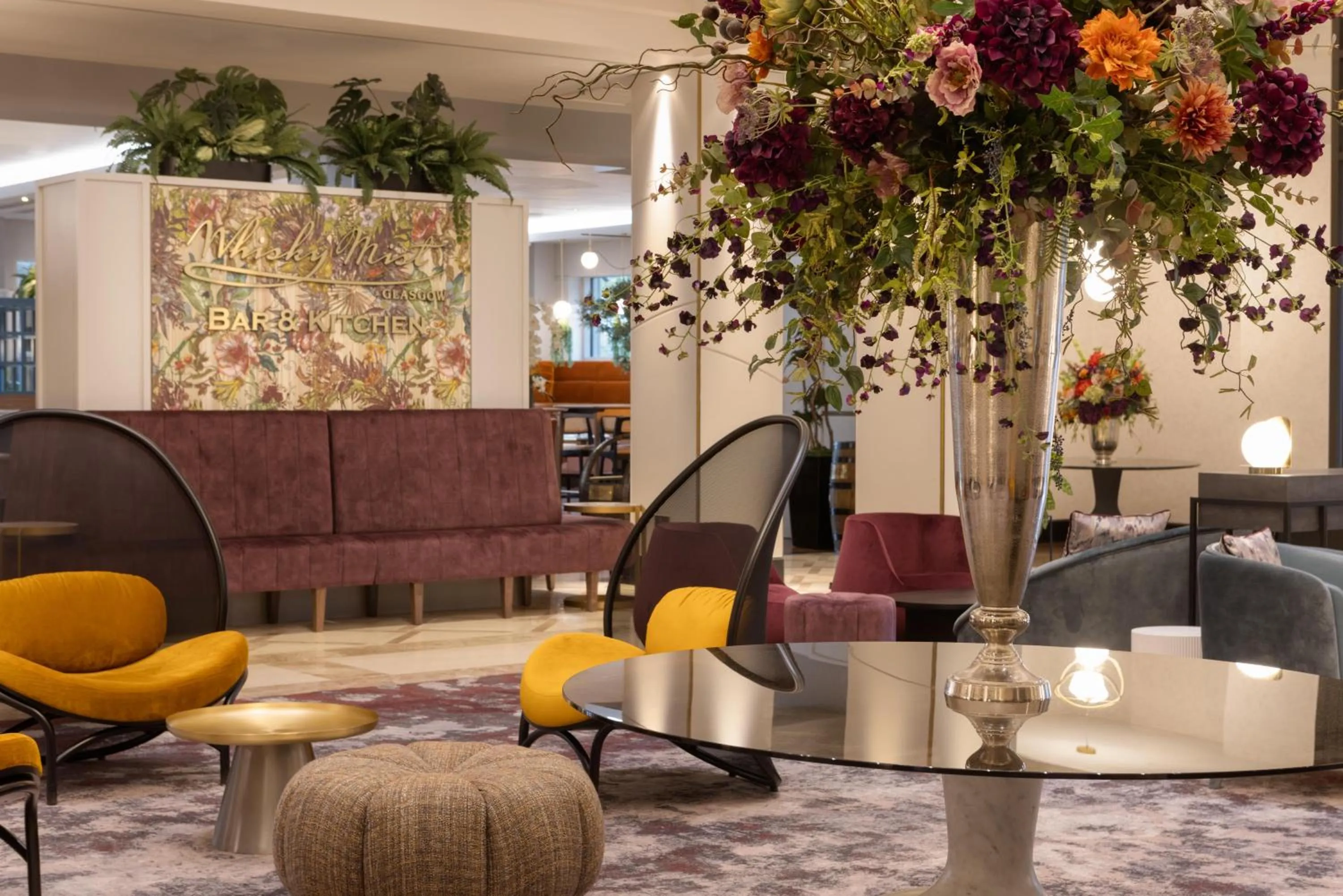 Lobby or reception in Hilton Glasgow