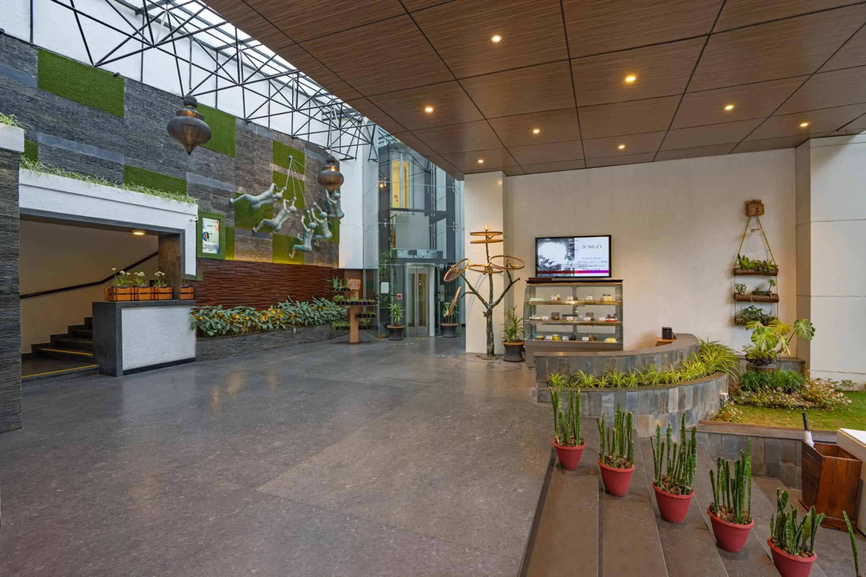 Lobby or reception in Sterling Kodai Valley Lobby or reception in Sterling Kodai Valley