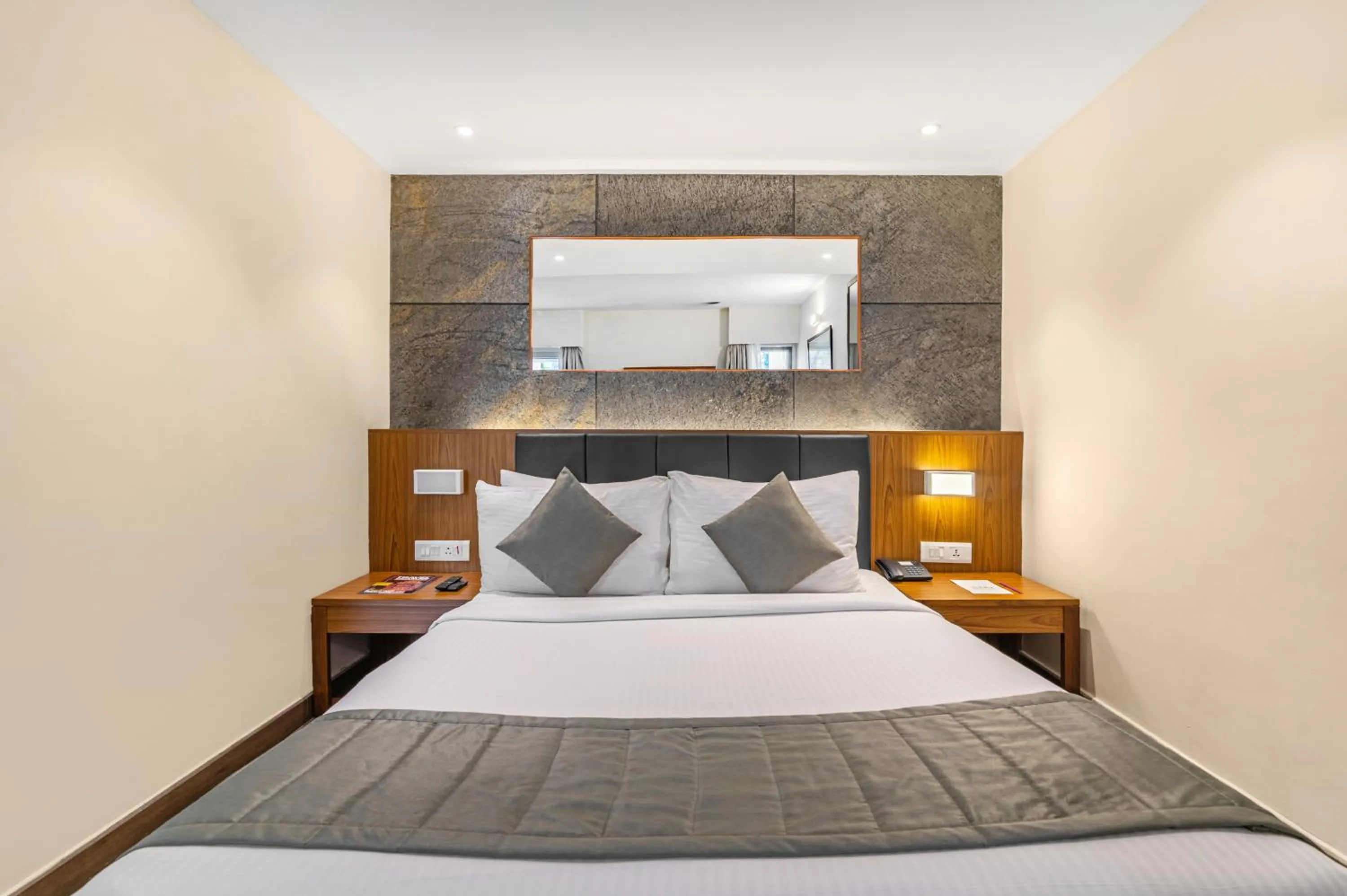 Bed in Sterling Kodai Valley