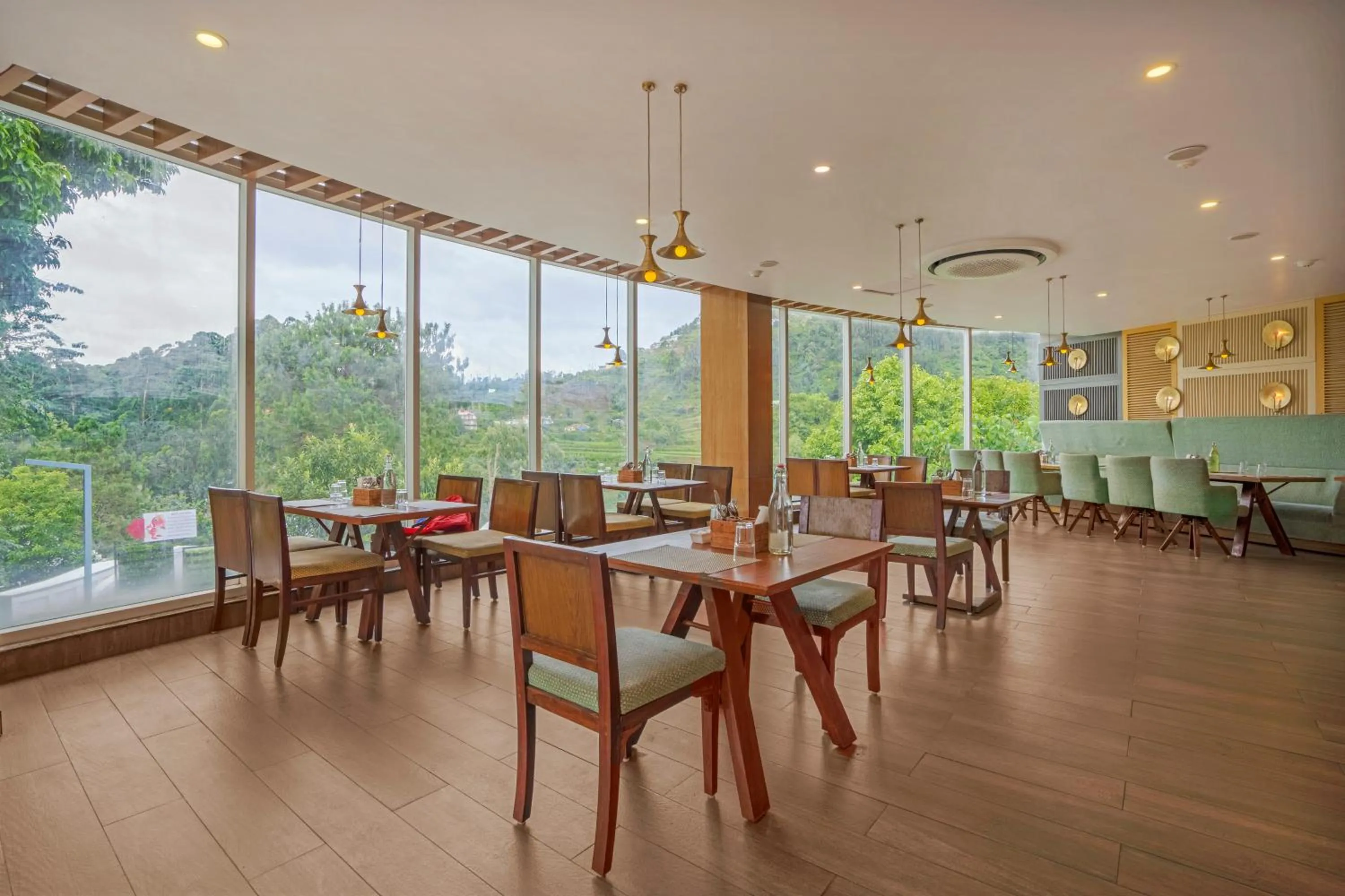 Restaurant/places to eat in Sterling Kodai Valley