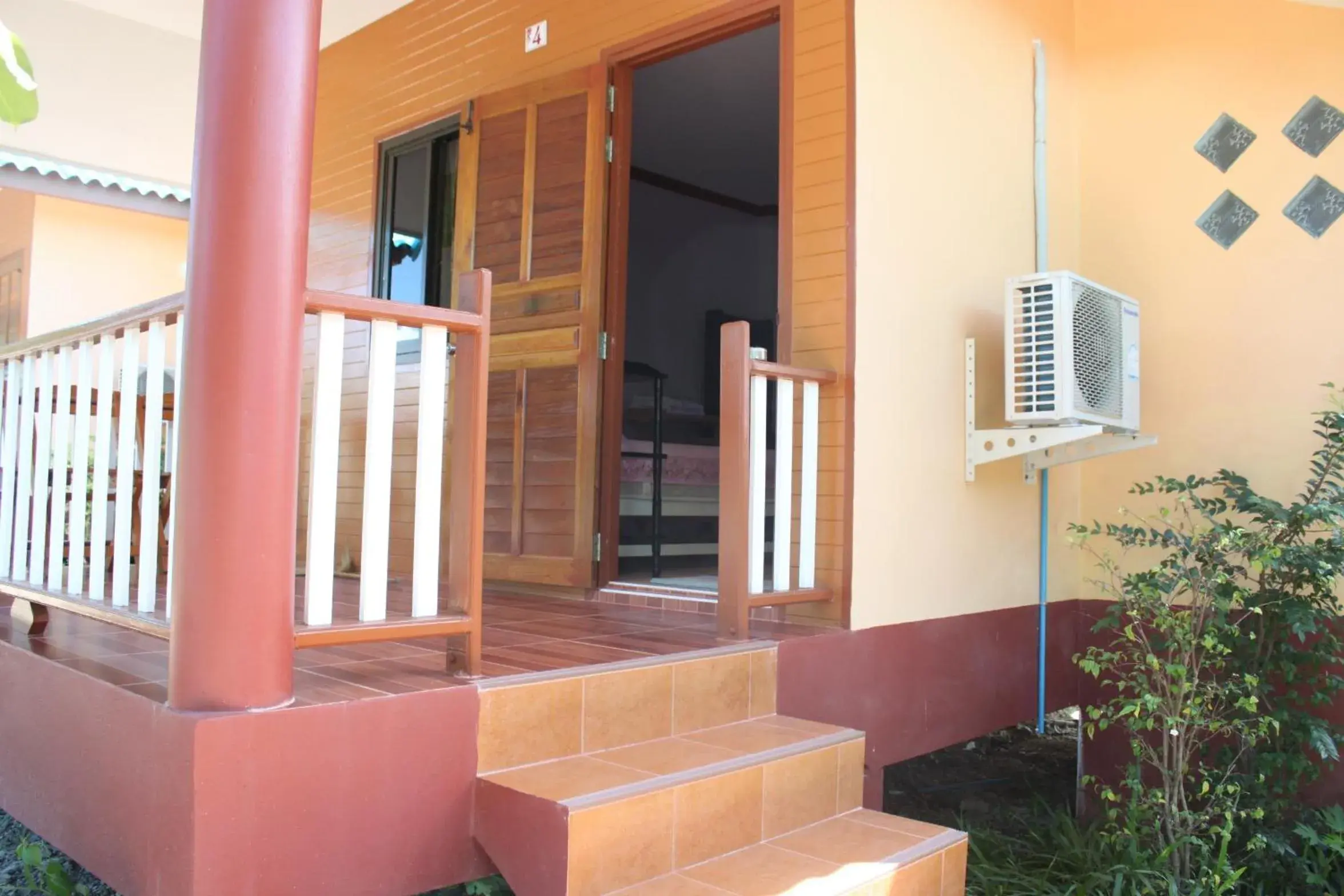 Facade/entrance in Lam-tong Resort Facade/entrance in Lam-tong Resort