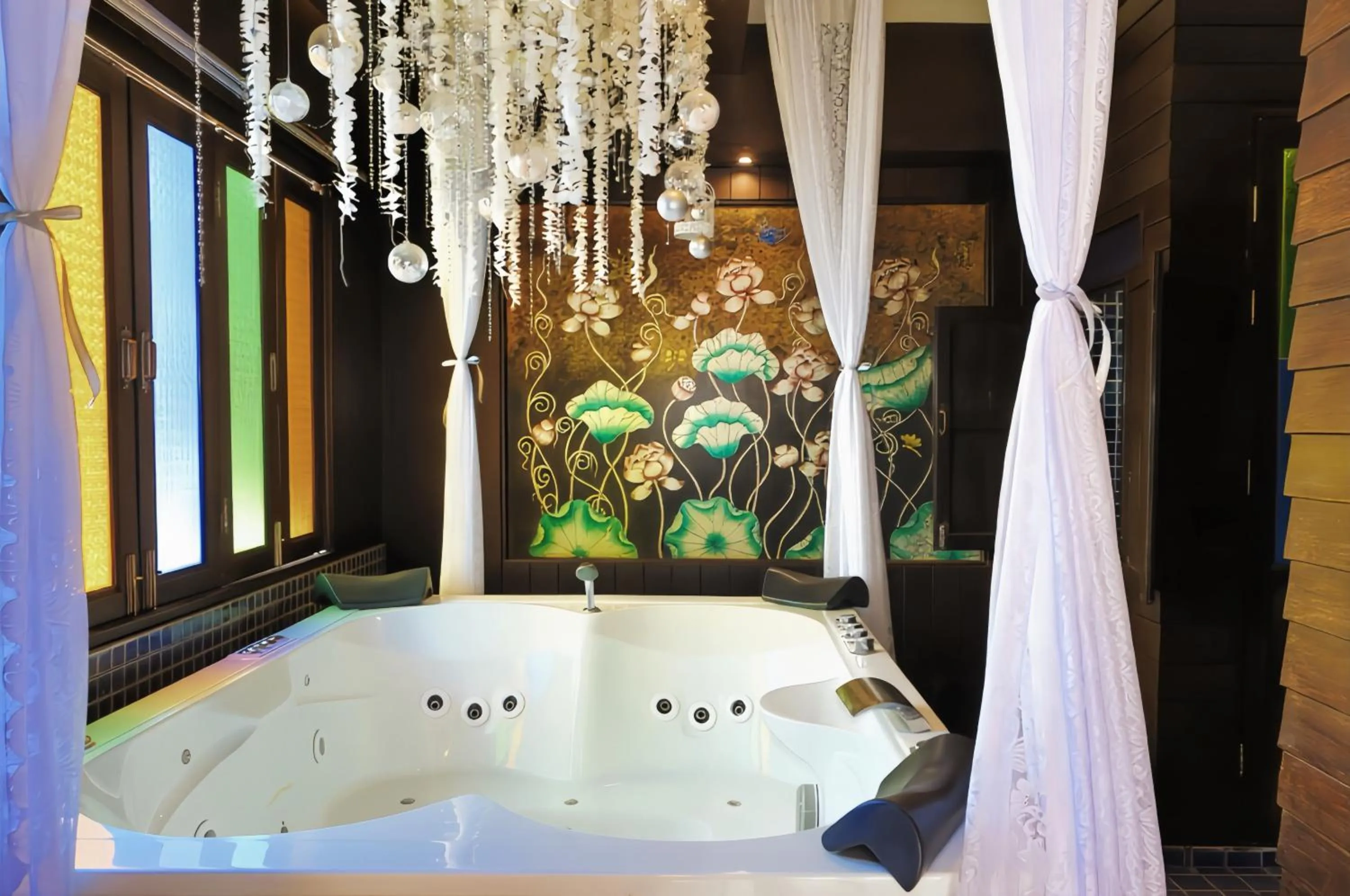 Hot Tub in Singha Montra Lanna Boutique Style Hotel