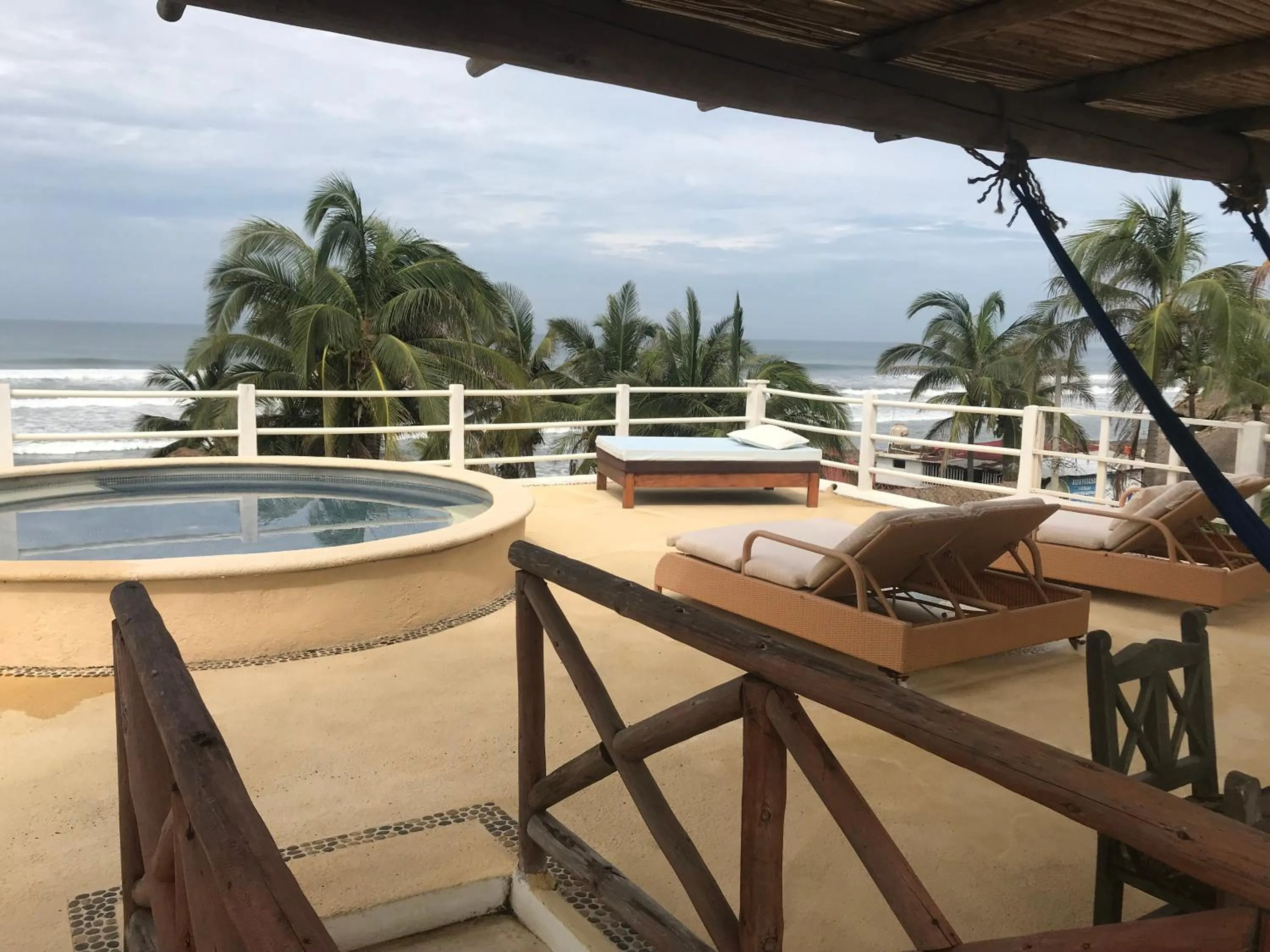 Garden view in Casa de las Olas Surf & Beach Club
