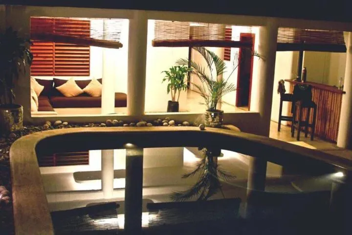 Swimming pool in Casa de las Olas Surf & Beach Club