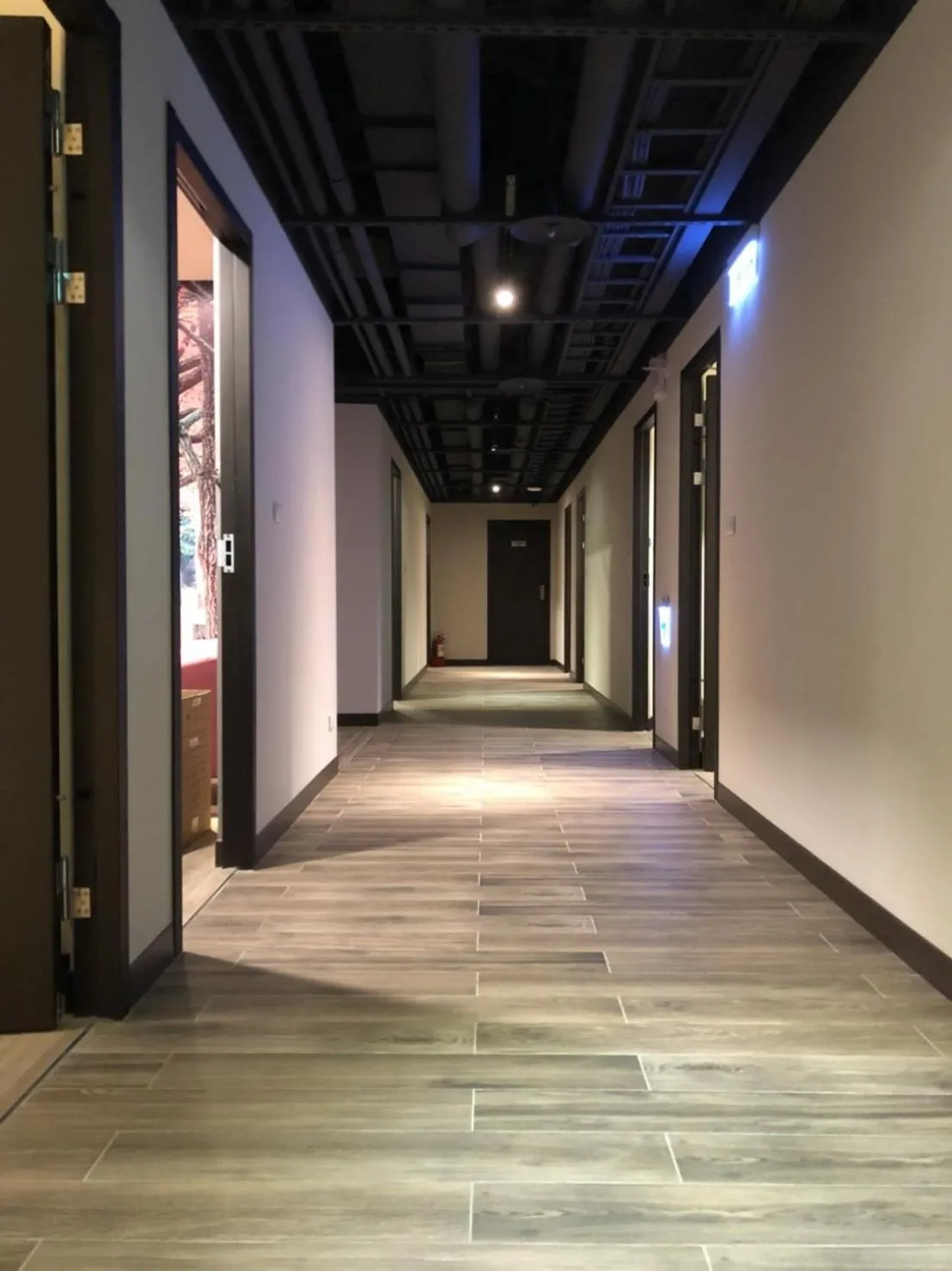 Property building in Honest & Warm Hotel