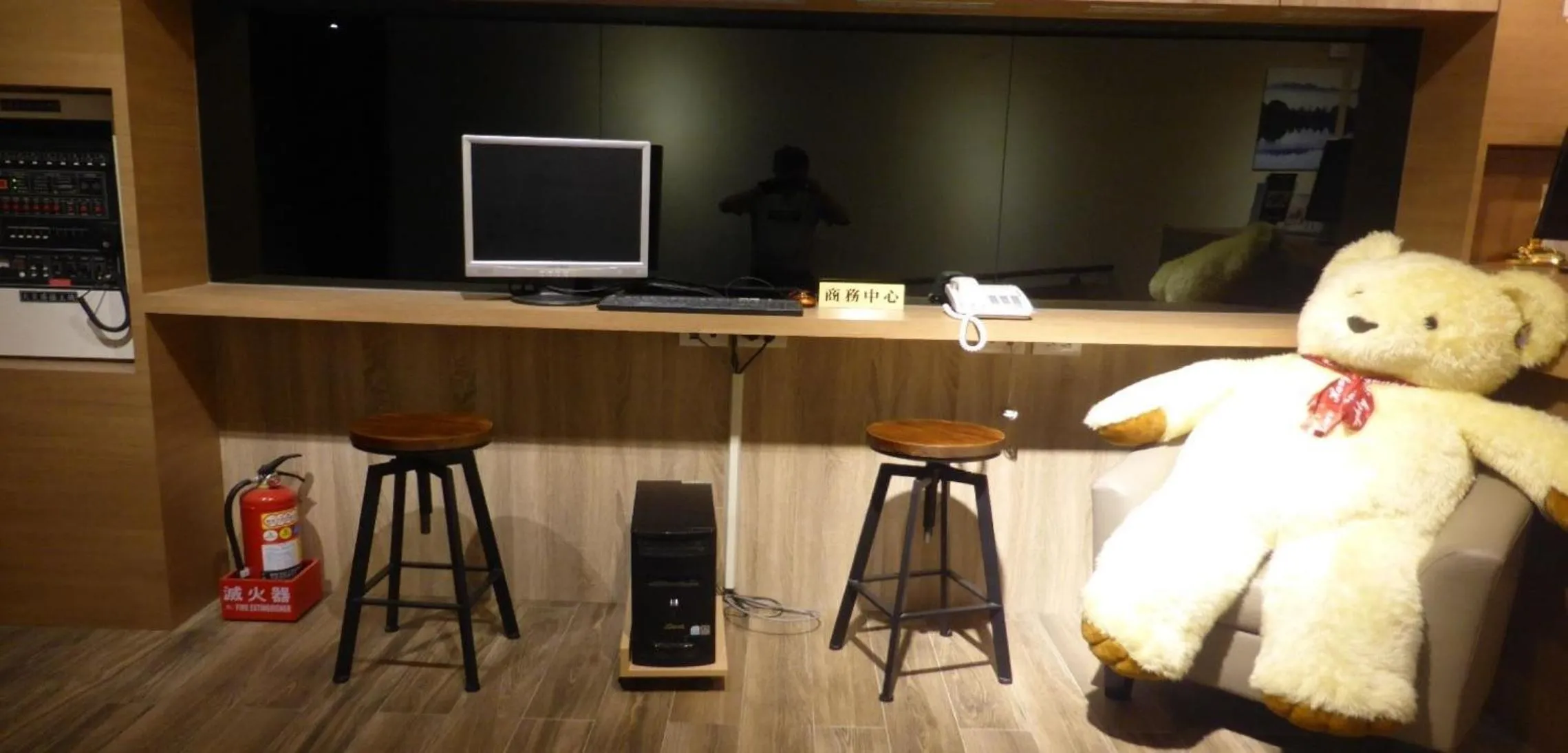 Business facilities in Honest & Warm Hotel