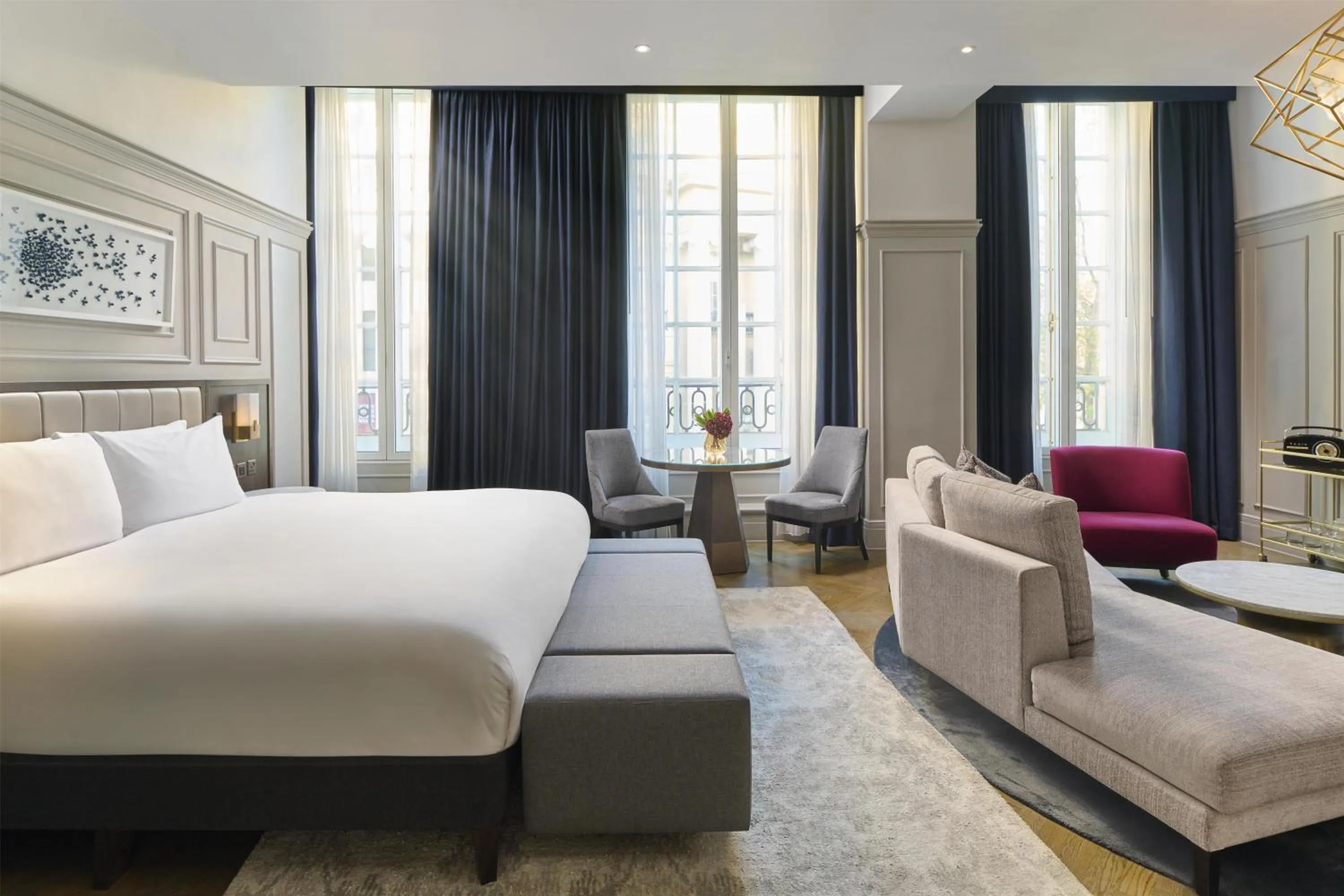 Bed in The Trafalgar St James London Curio Collection by Hilton