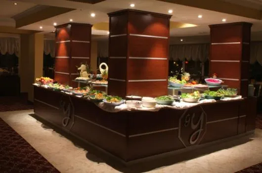 Restaurant/places to eat in Genc Yazici Hotel Uludag