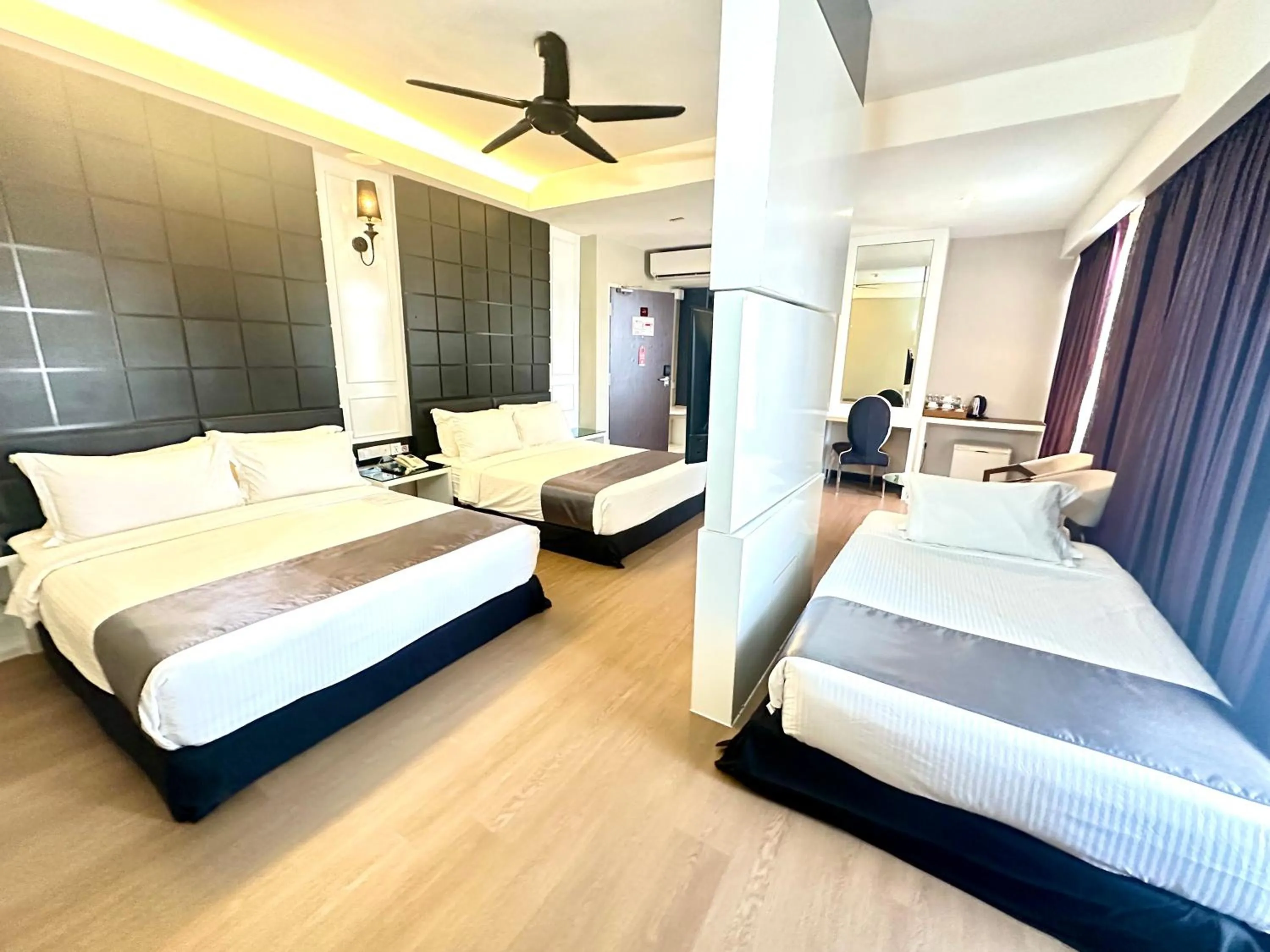 Photo of the whole room, Bed in The Sterling Boutique Hotel Melaka