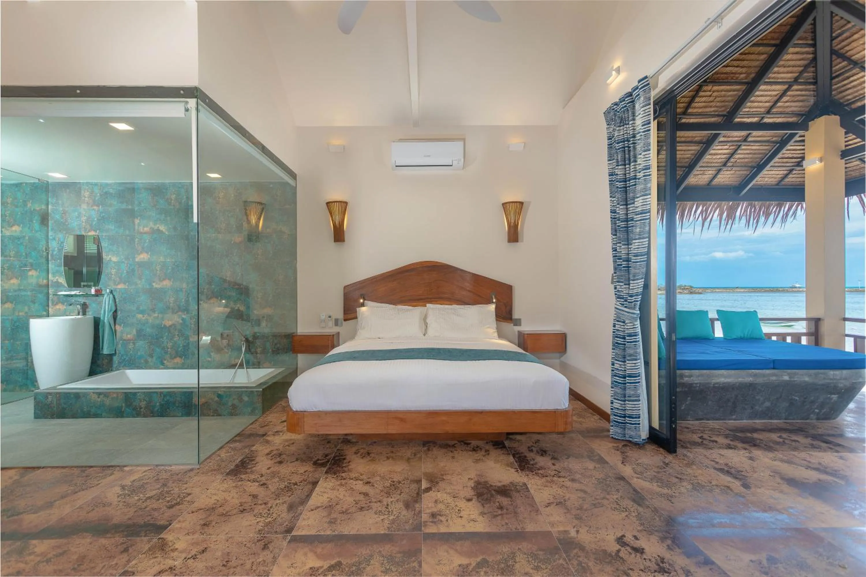 Photo of the whole room, Bed in Absolute Beachfront Resort