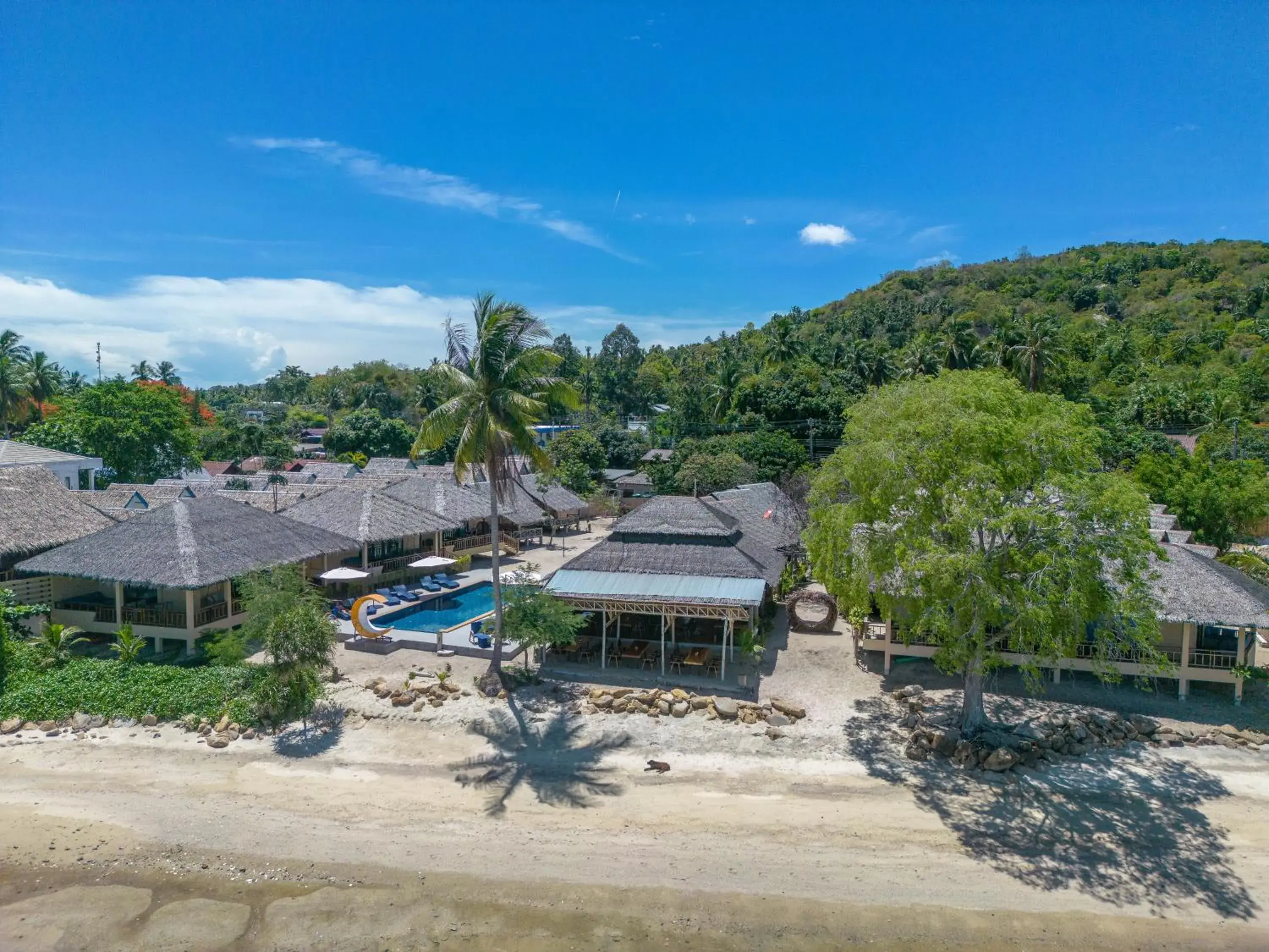Bird's eye view in Absolute Beachfront Resort Bird's eye view in Absolute Beachfront Resort