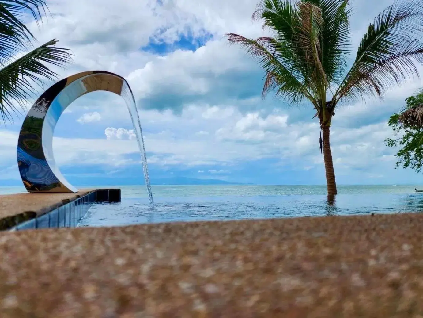 Sea view in Absolute Beachfront Resort Sea view in Absolute Beachfront Resort