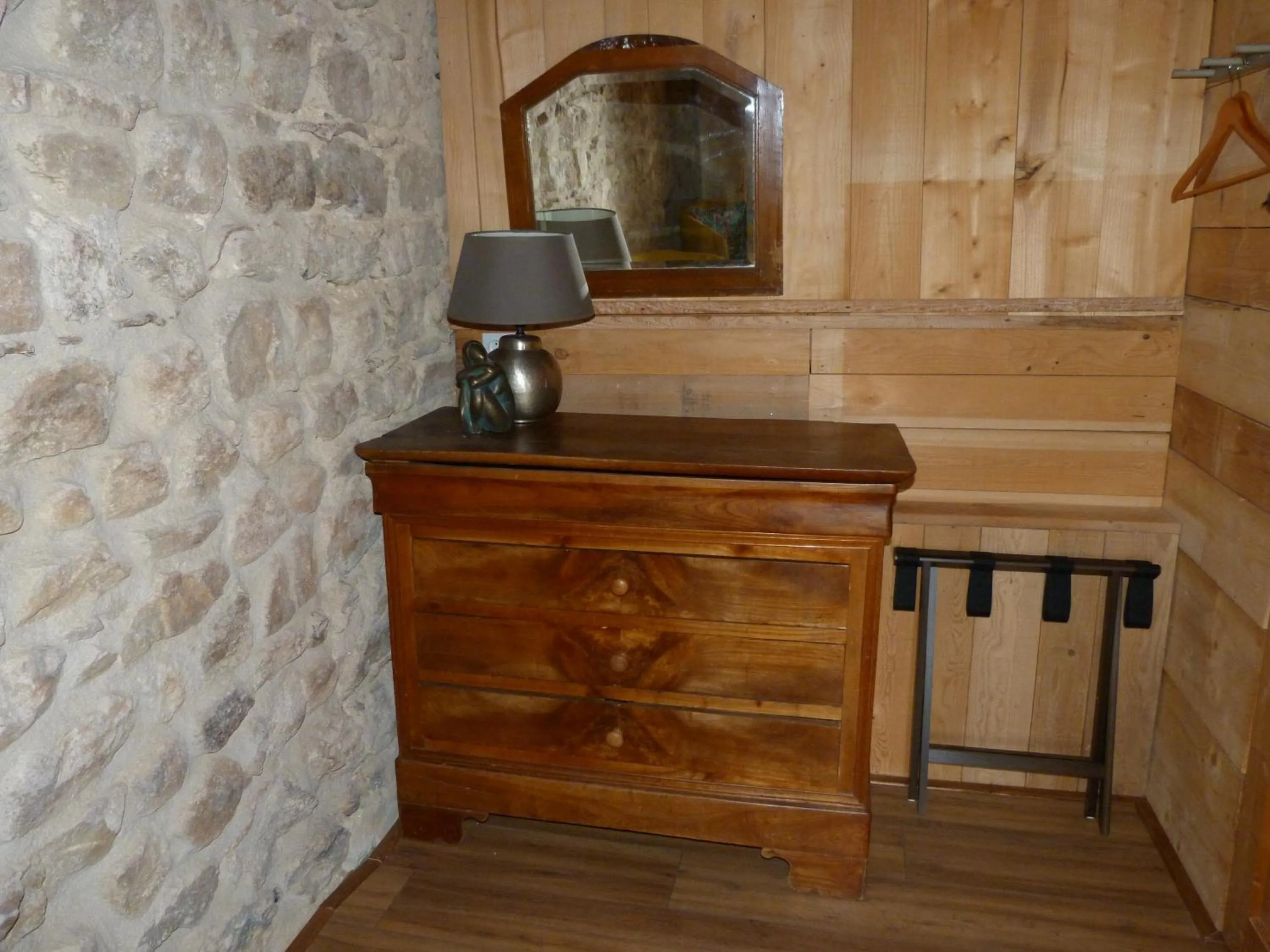 Bedroom in Chambres d'Hôtes La Fougeraie