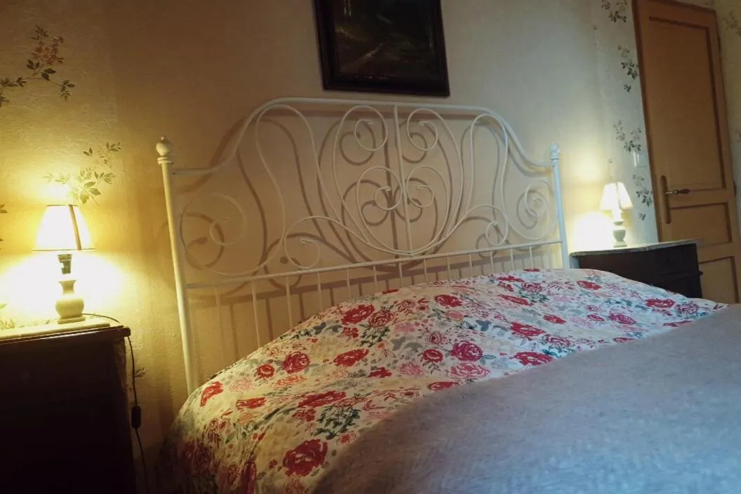 Bedroom, Bed in Chambres d'Hôtes La Fougeraie
