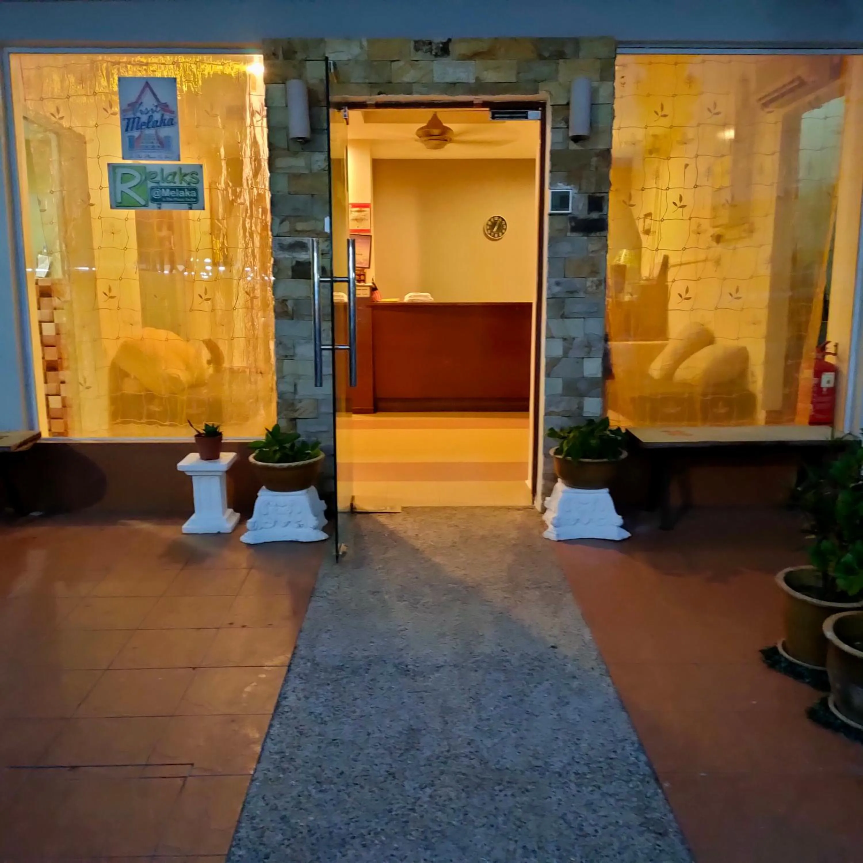 Night in Kota Lodge Guest House