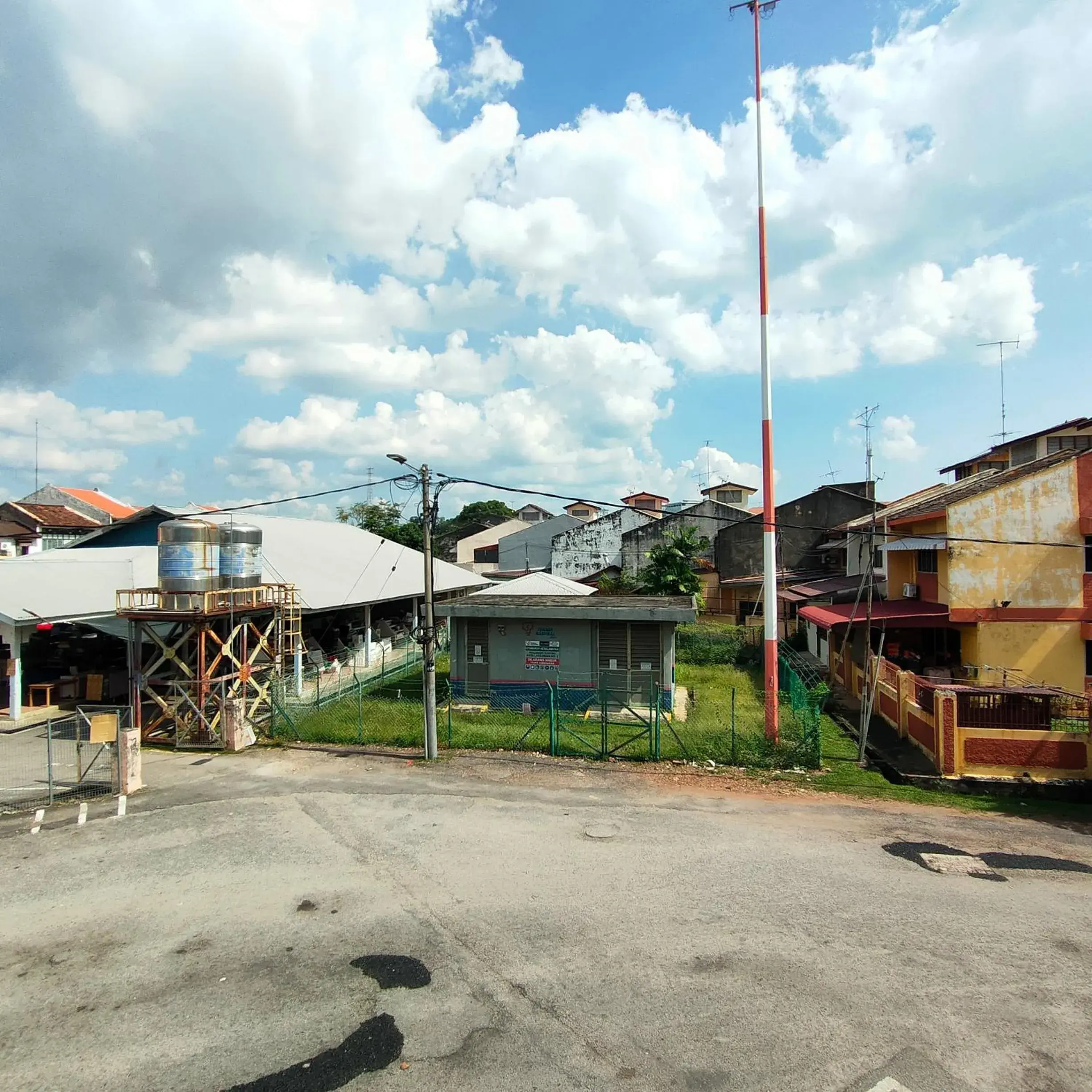 View (from property/room) in Kota Lodge Guest House View (from property/room) in Kota Lodge Guest House
