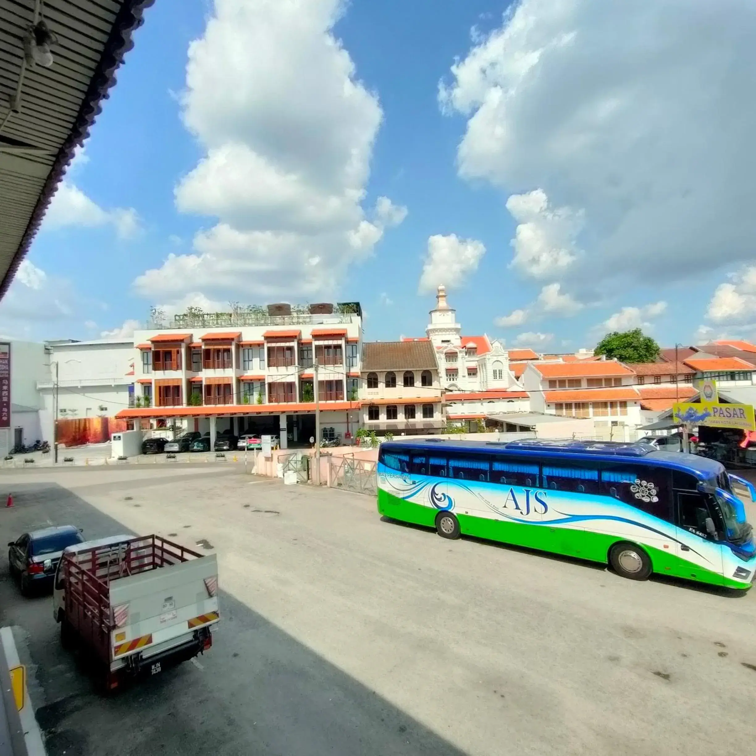 View (from property/room) in Kota Lodge Guest House View (from property/room) in Kota Lodge Guest House