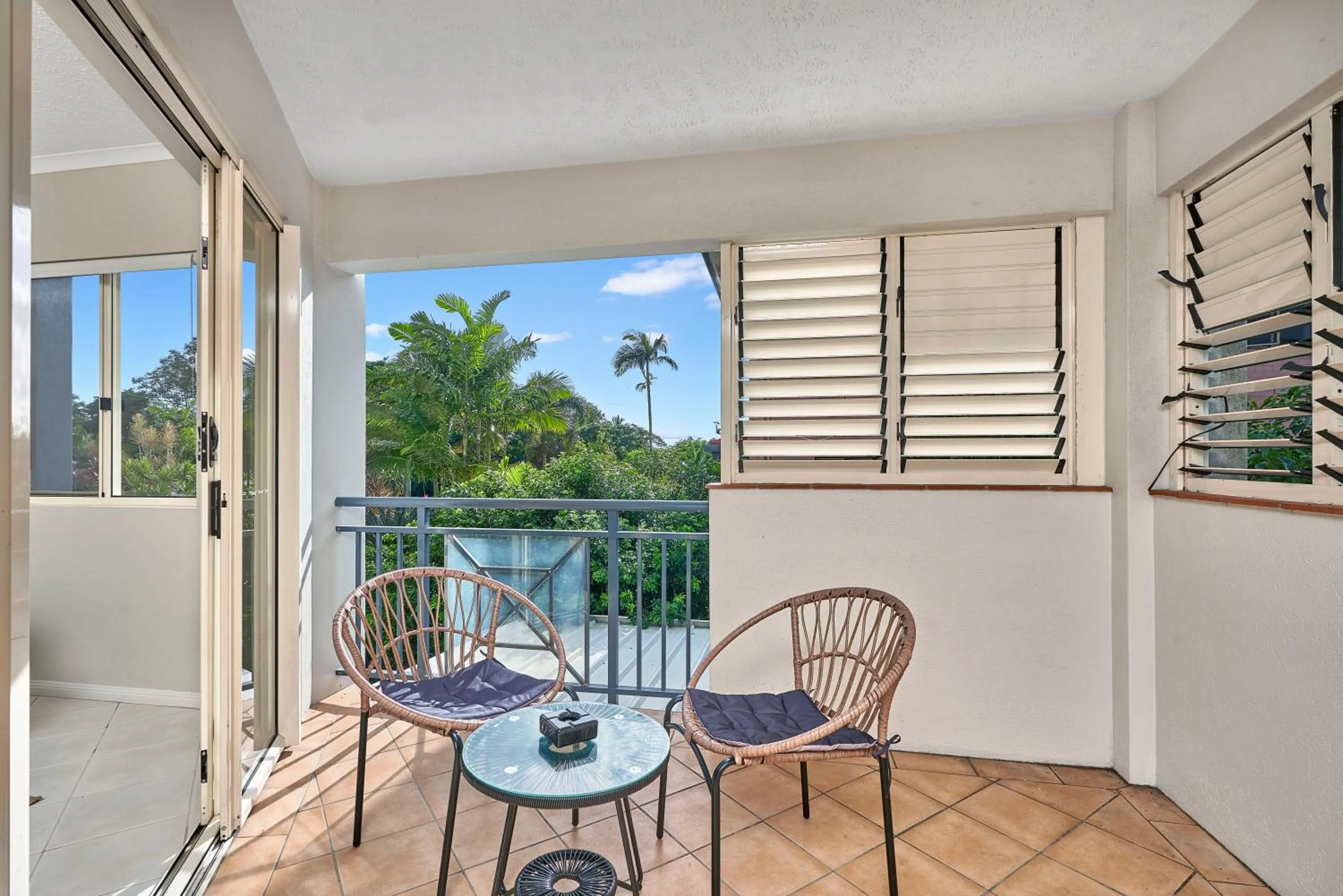 Balcony/Terrace in North Cove Waterfront Suites