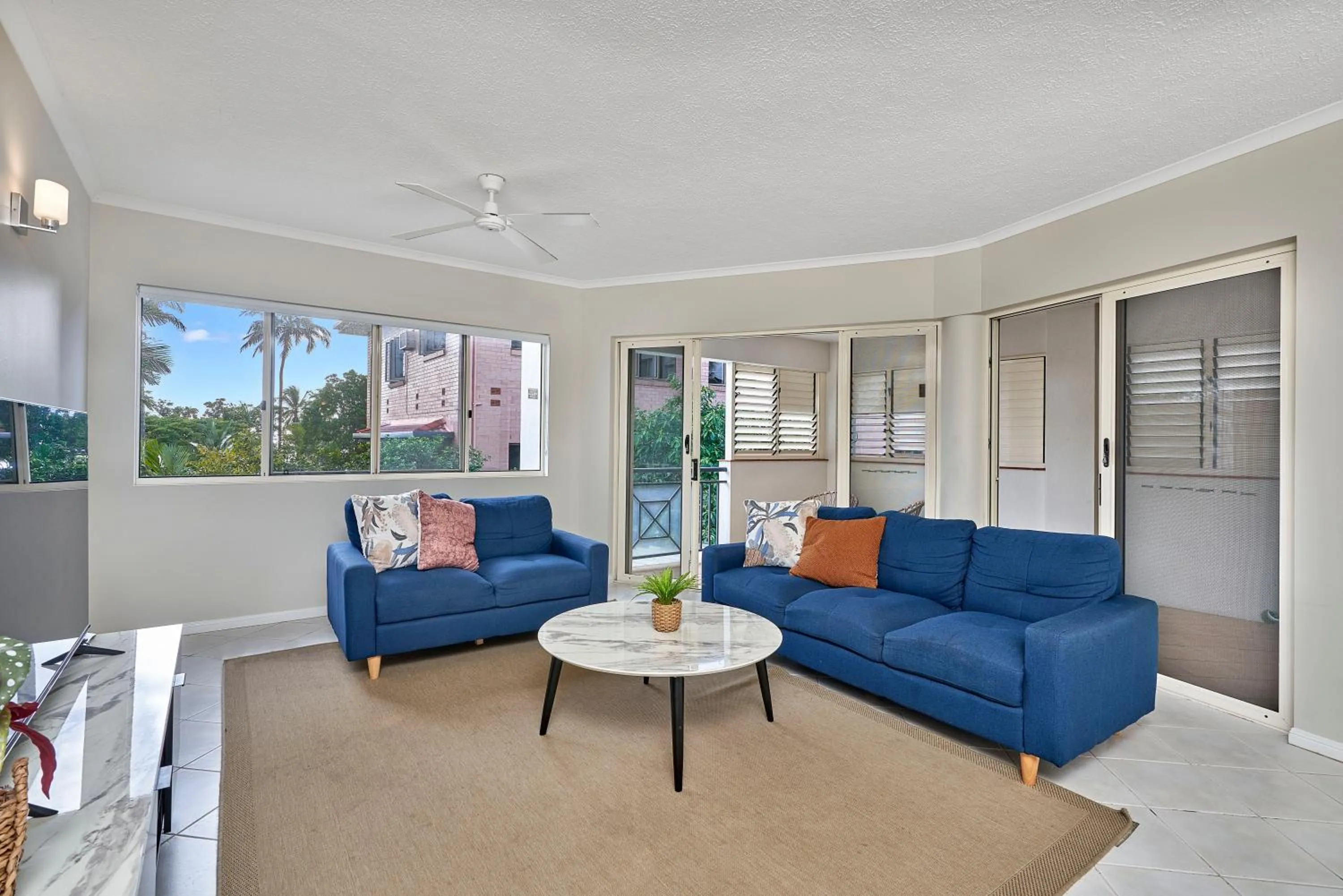 Living room in North Cove Waterfront Suites