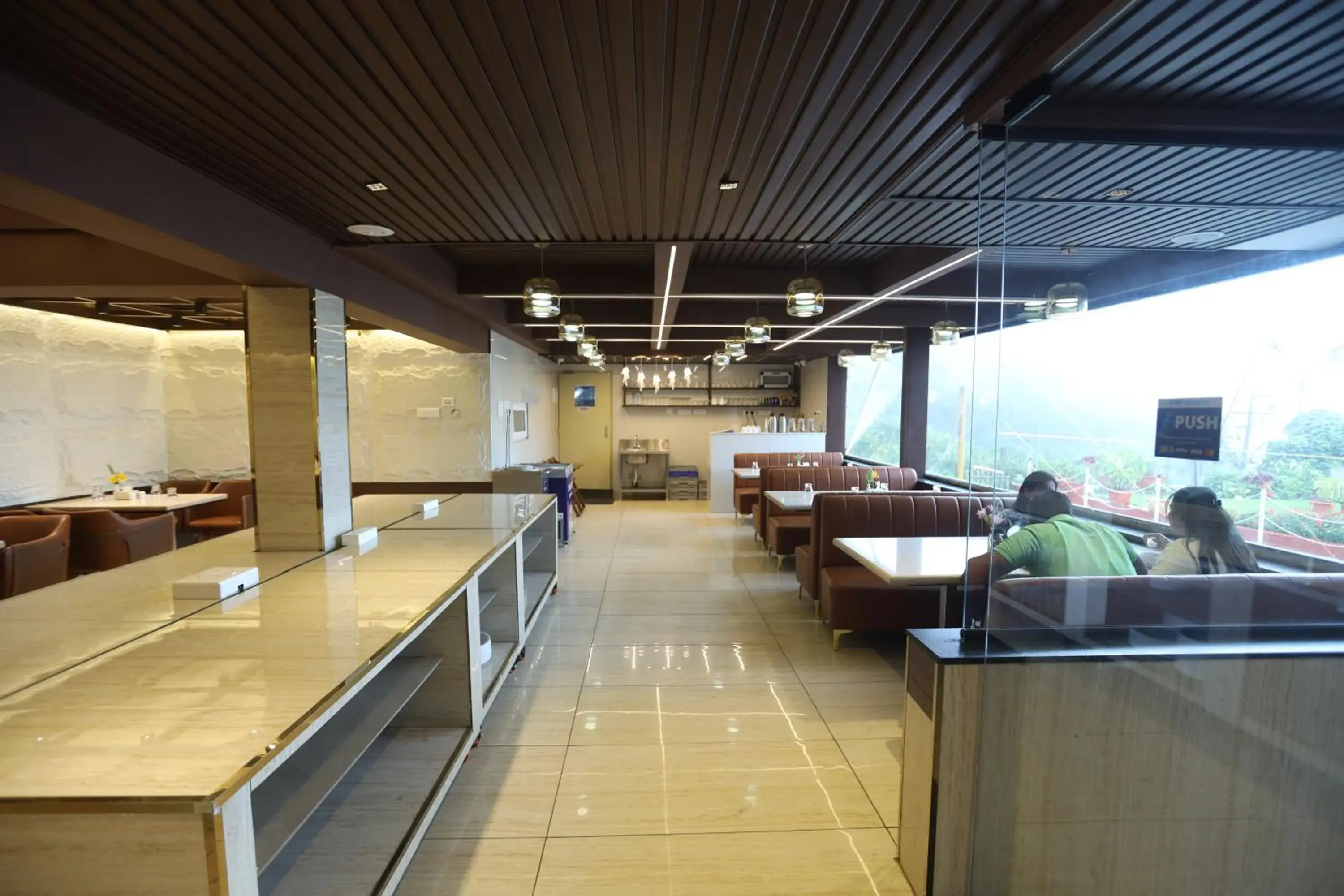 Restaurant/places to eat in Delightz Inn Restaurant/places to eat in Delightz Inn