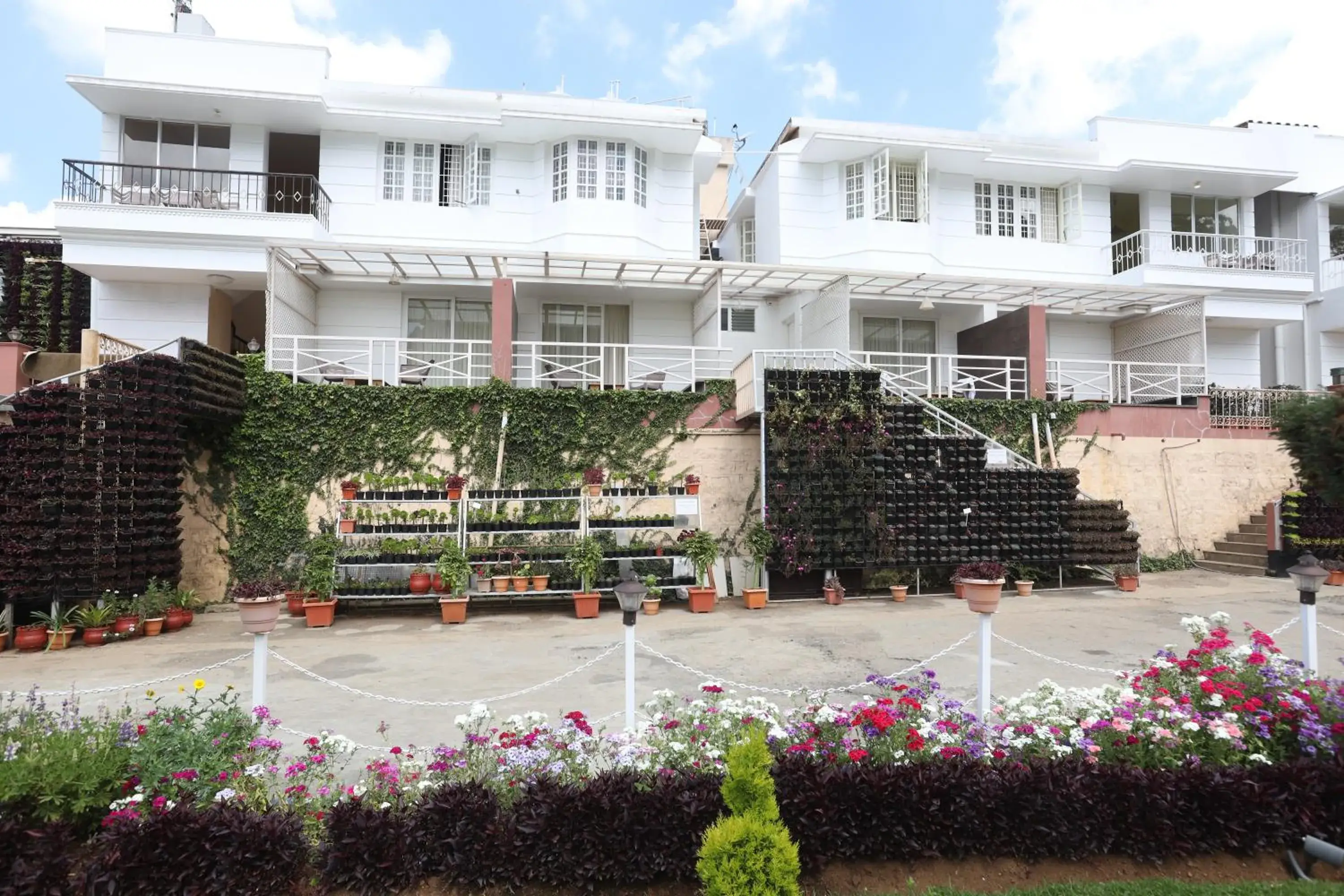 Property building in Delightz Inn Property building in Delightz Inn