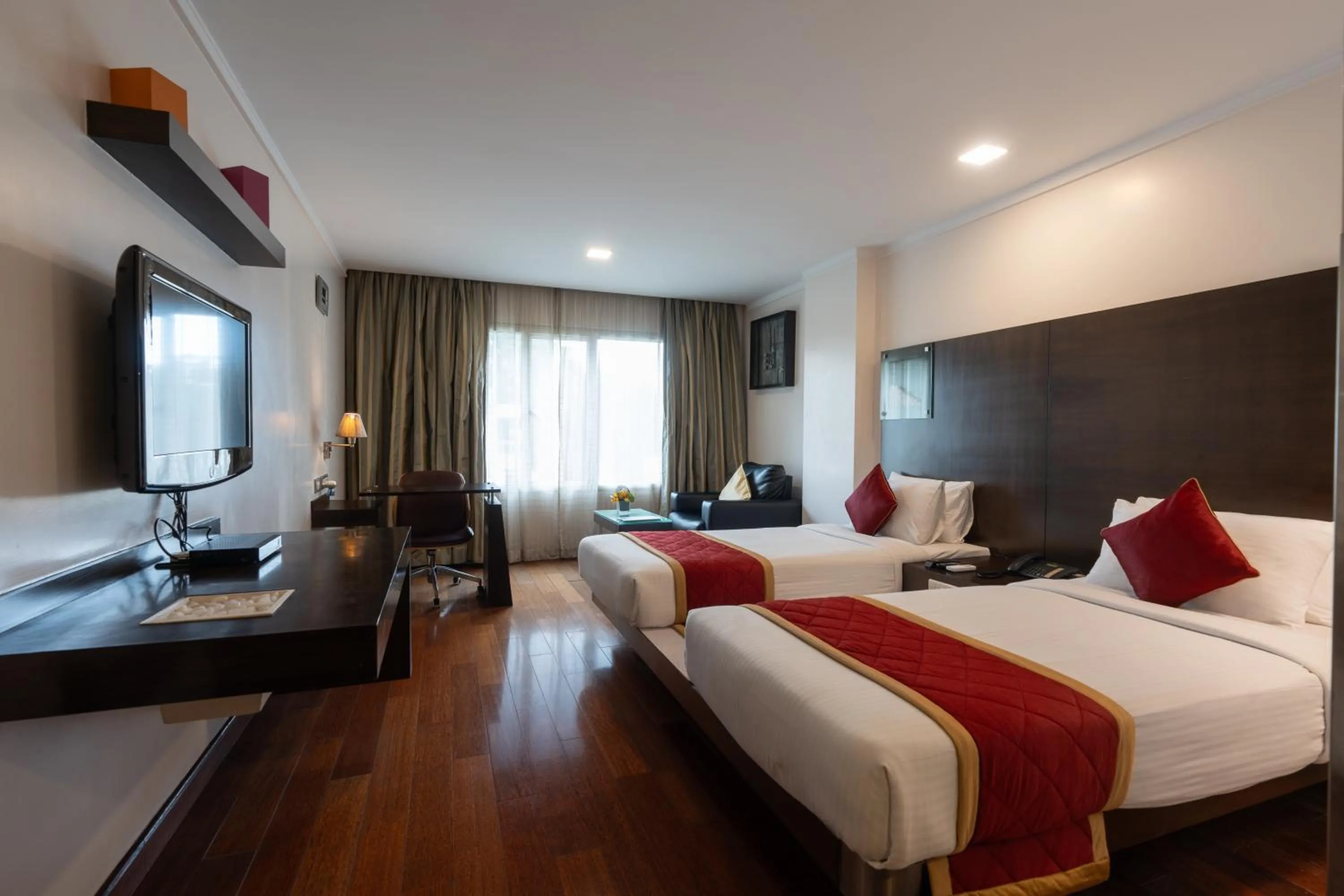 Photo of the whole room, Bed in 37th Crescent Hotel Bengaluru