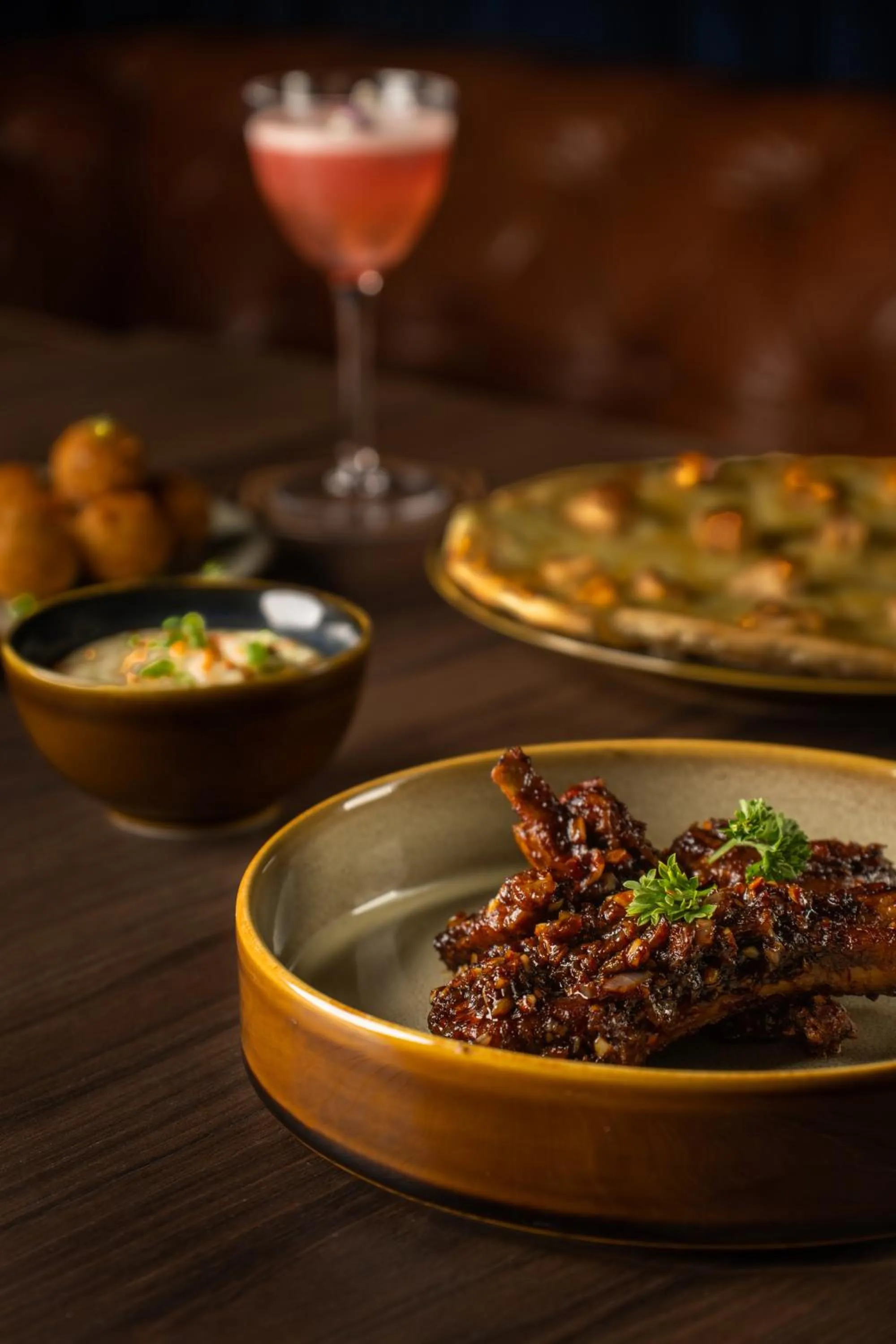 Lounge or bar in 37th Crescent Hotel Bengaluru