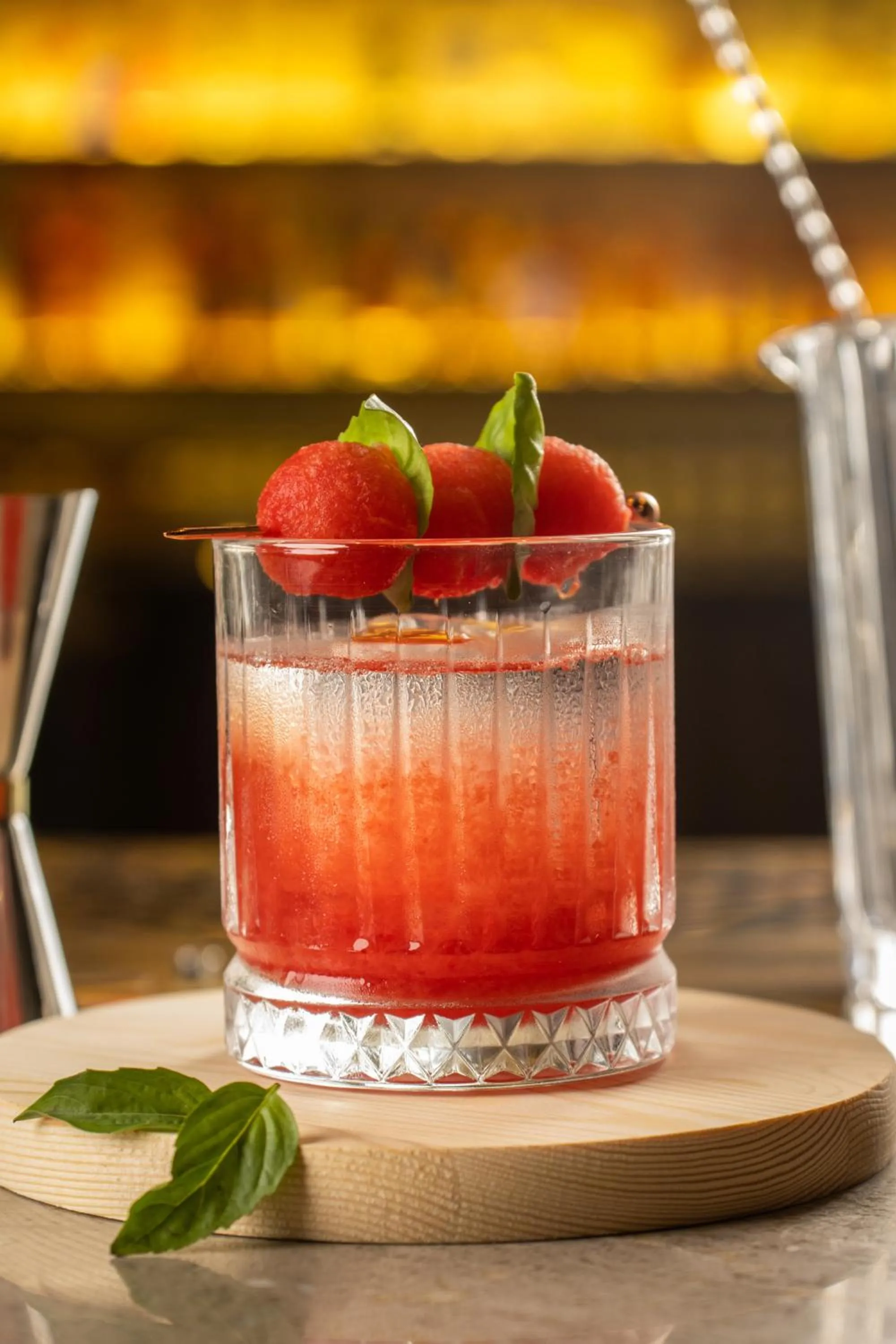 Lounge or bar in 37th Crescent Hotel Bengaluru