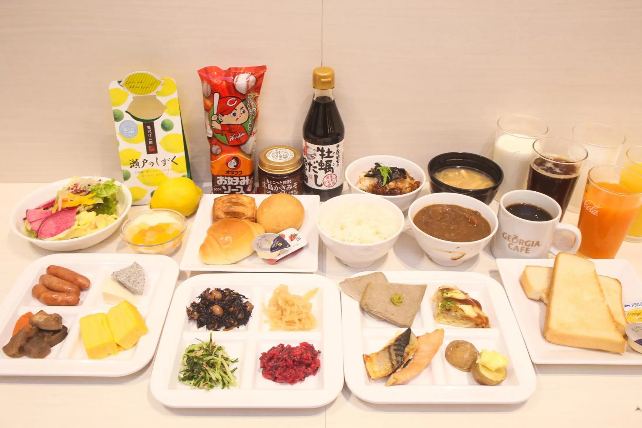 Buffet breakfast in Hotel Kuretakeso Hiroshima Otemachi