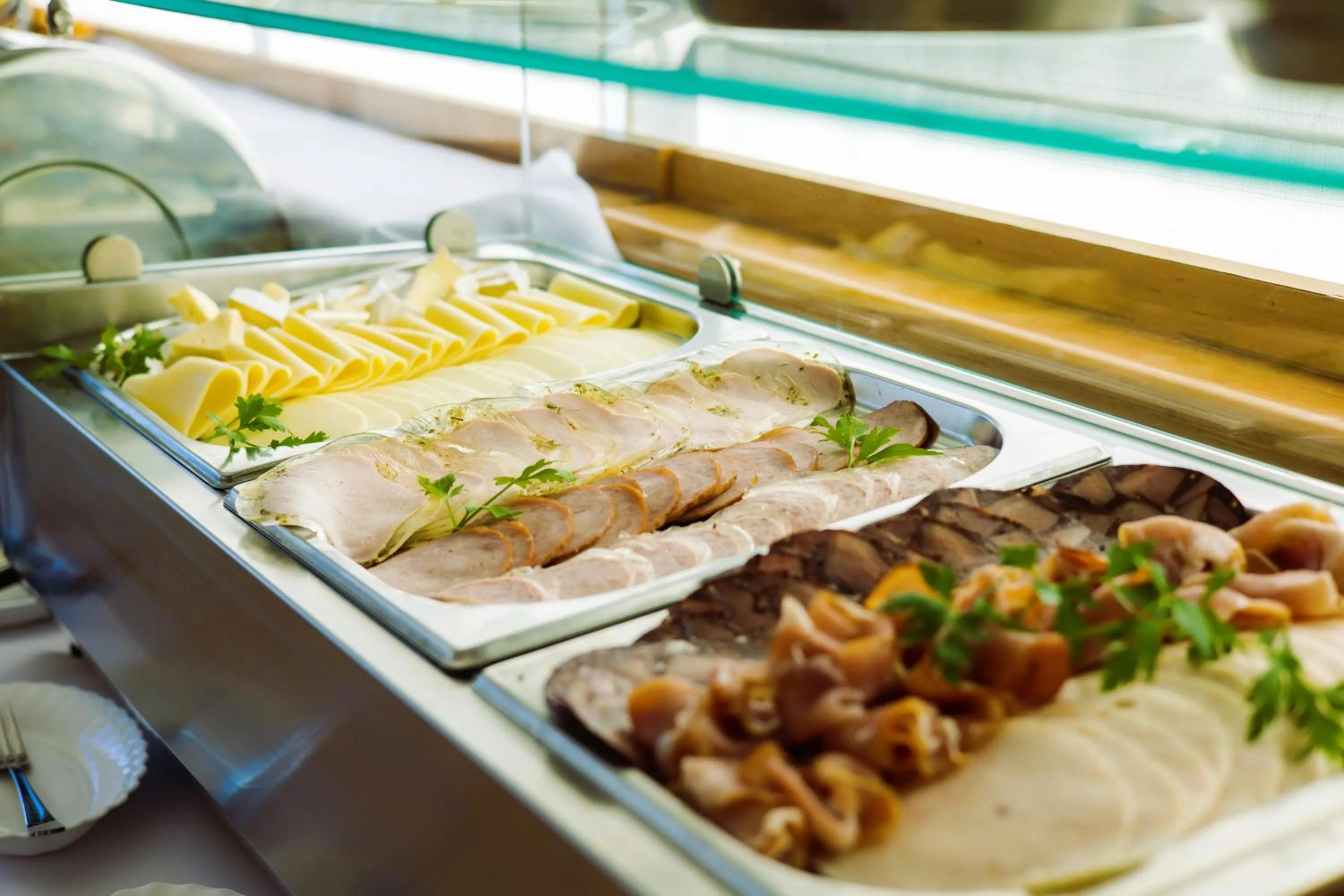 Food and drinks in Hotel Kliper