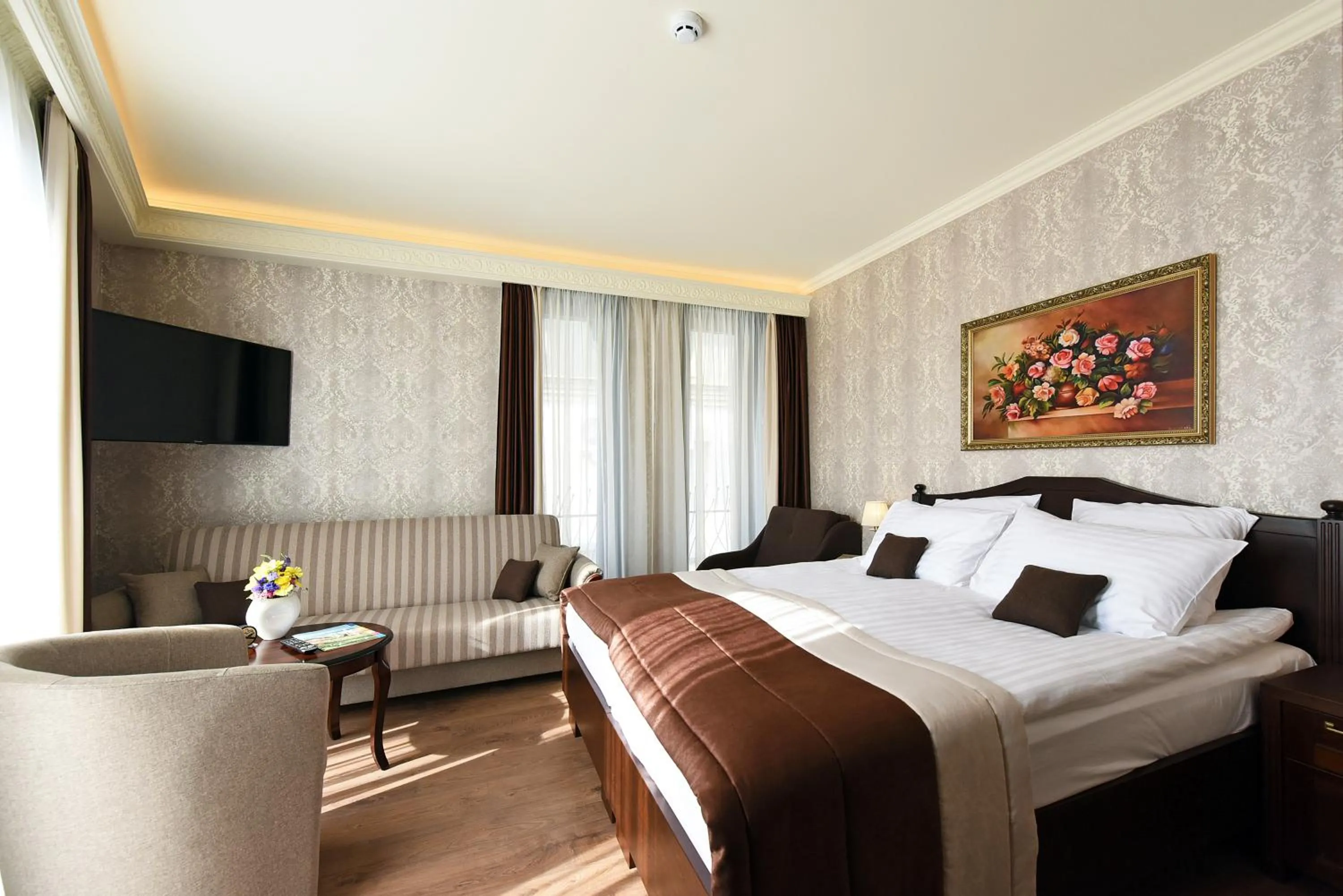 Bed in KEY for REST