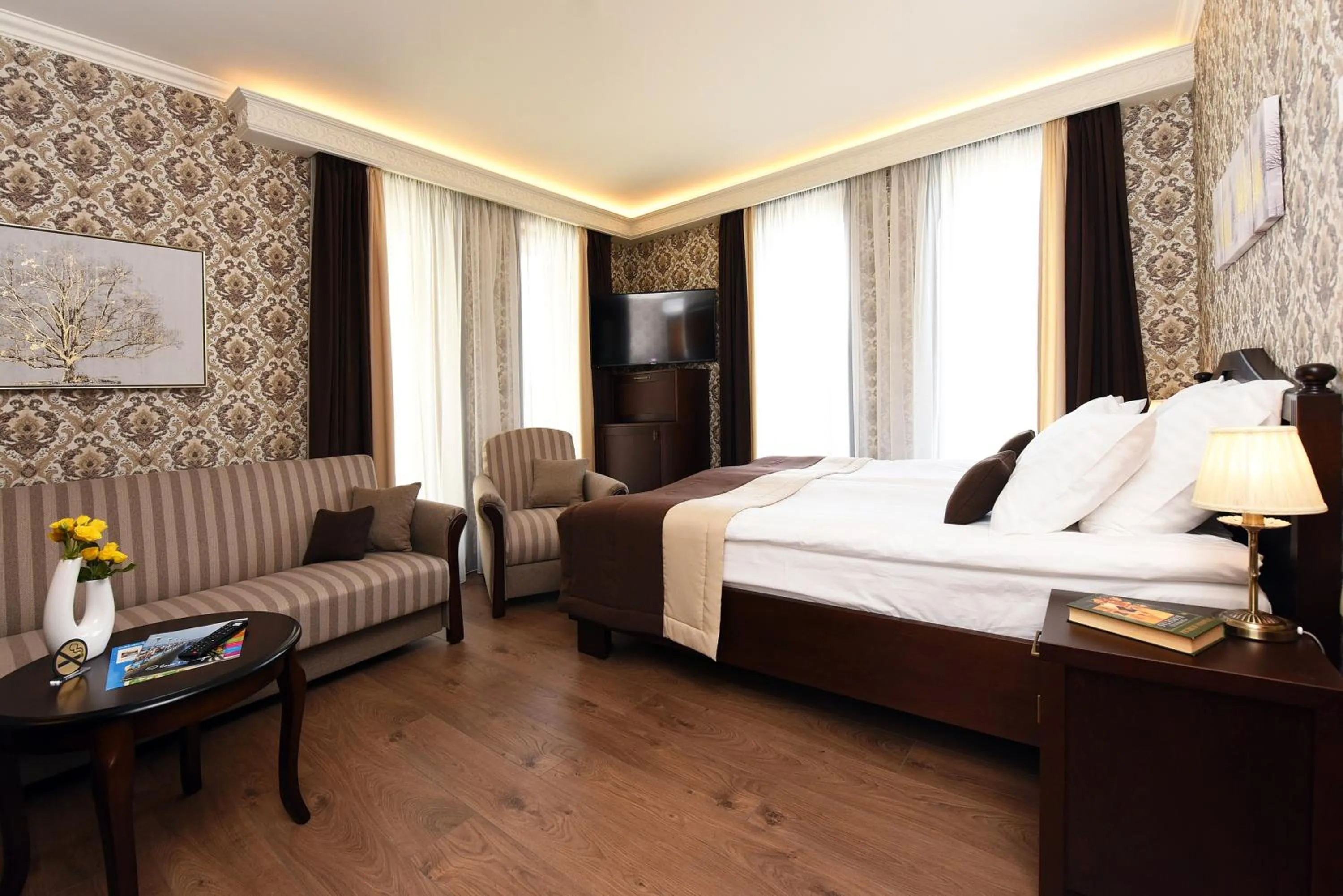 Bed in KEY for REST