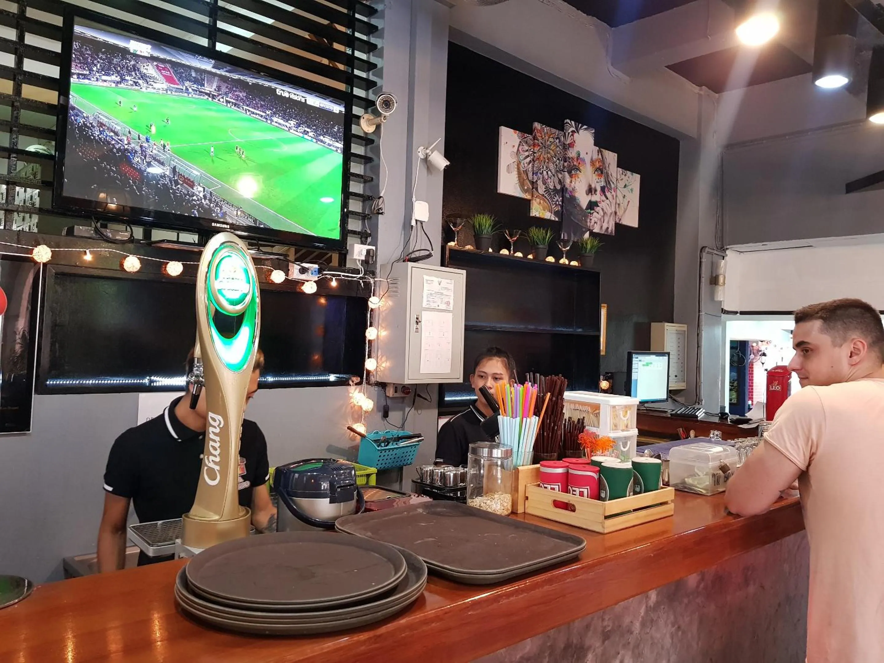 Nightclub / DJ in Casa Picasso Near Chabad House