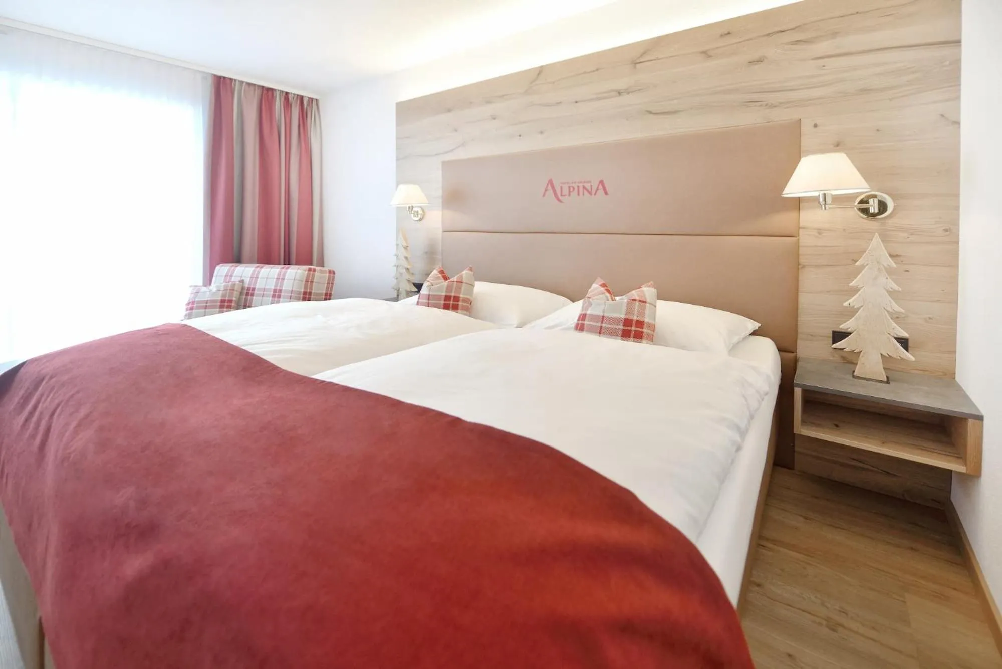 Bed in Hotel Alpina Superior