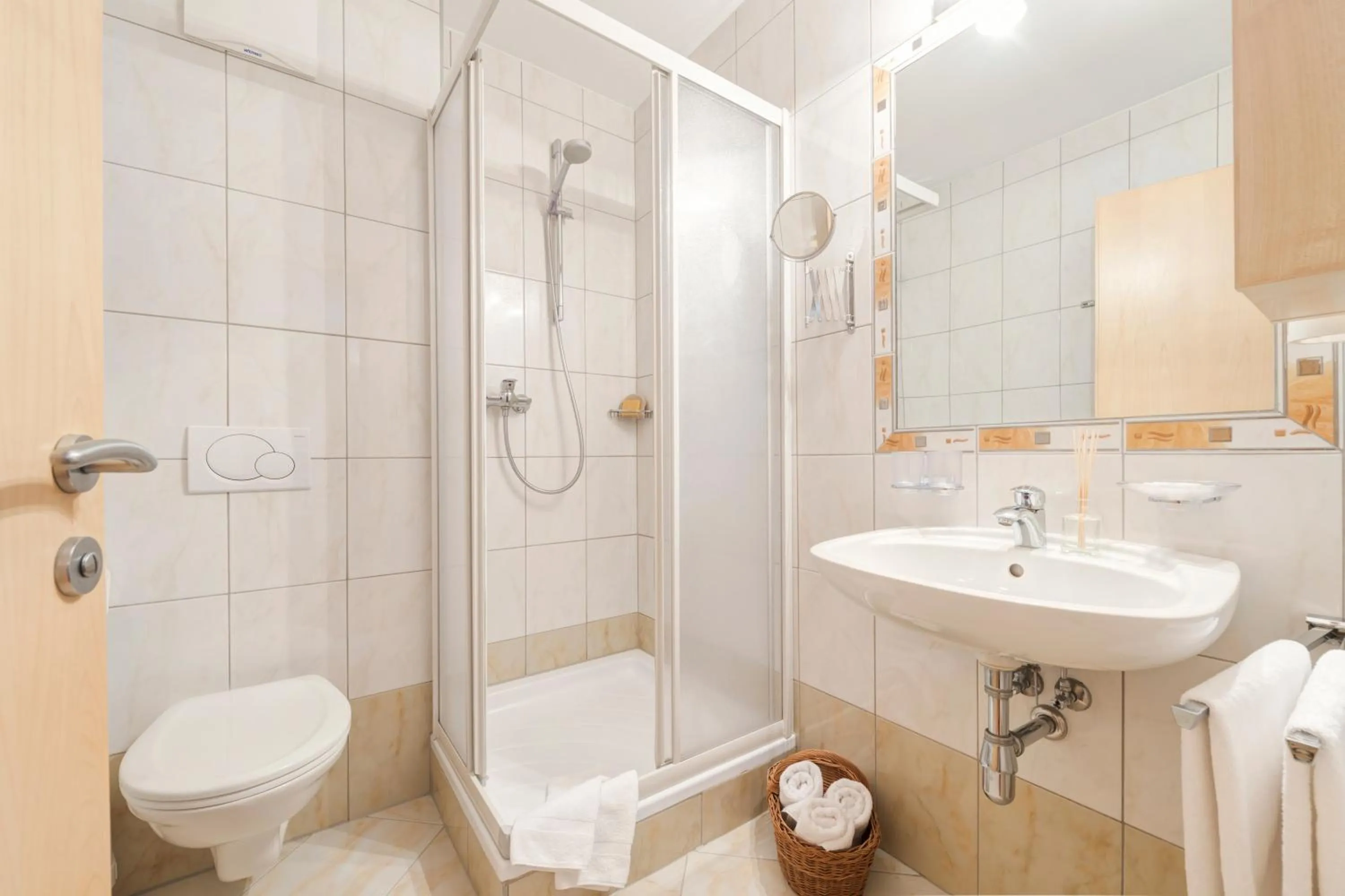 Bathroom in Hotel Pettneuerhof