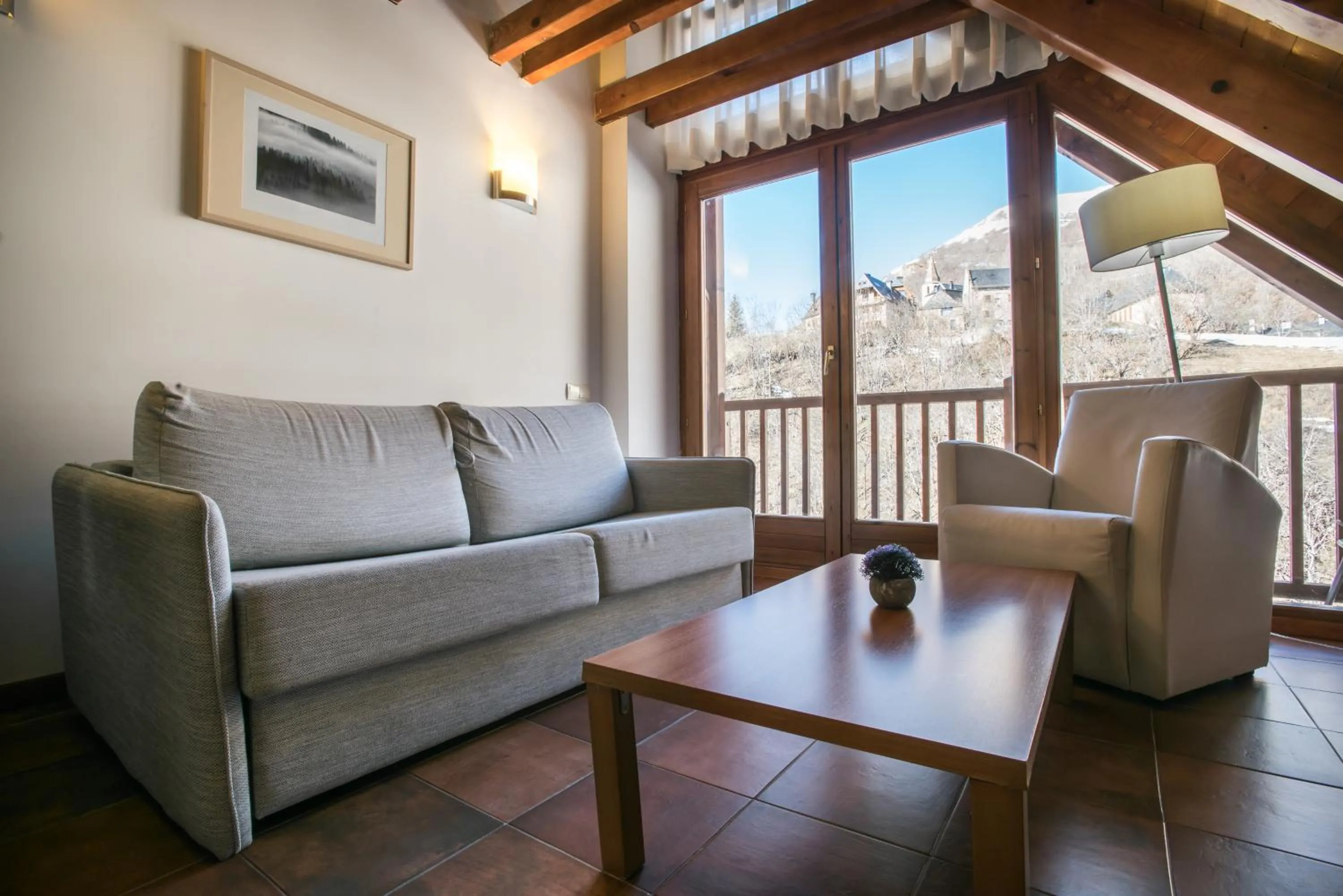 Property building in Apartamentos SNÖ Mont Romies Unhola