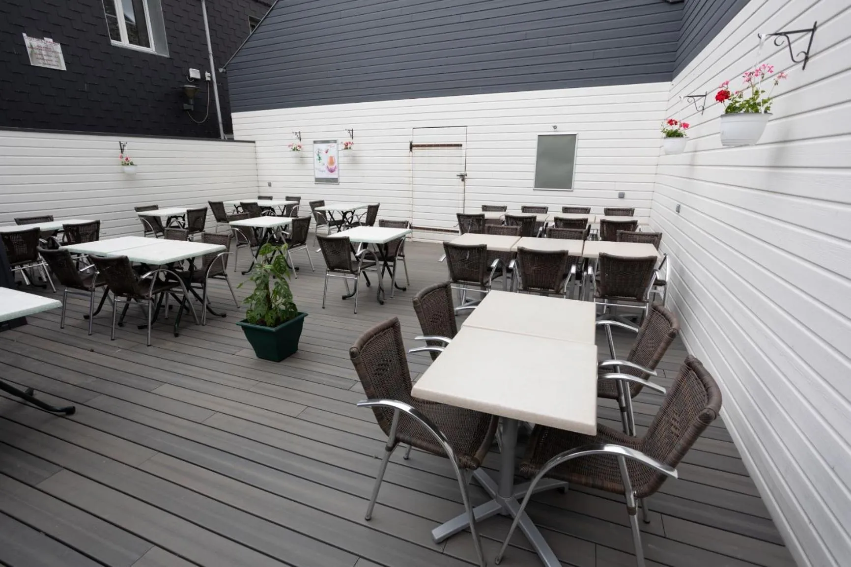 Logis-Hôtel & Restaurant LE CARNOT